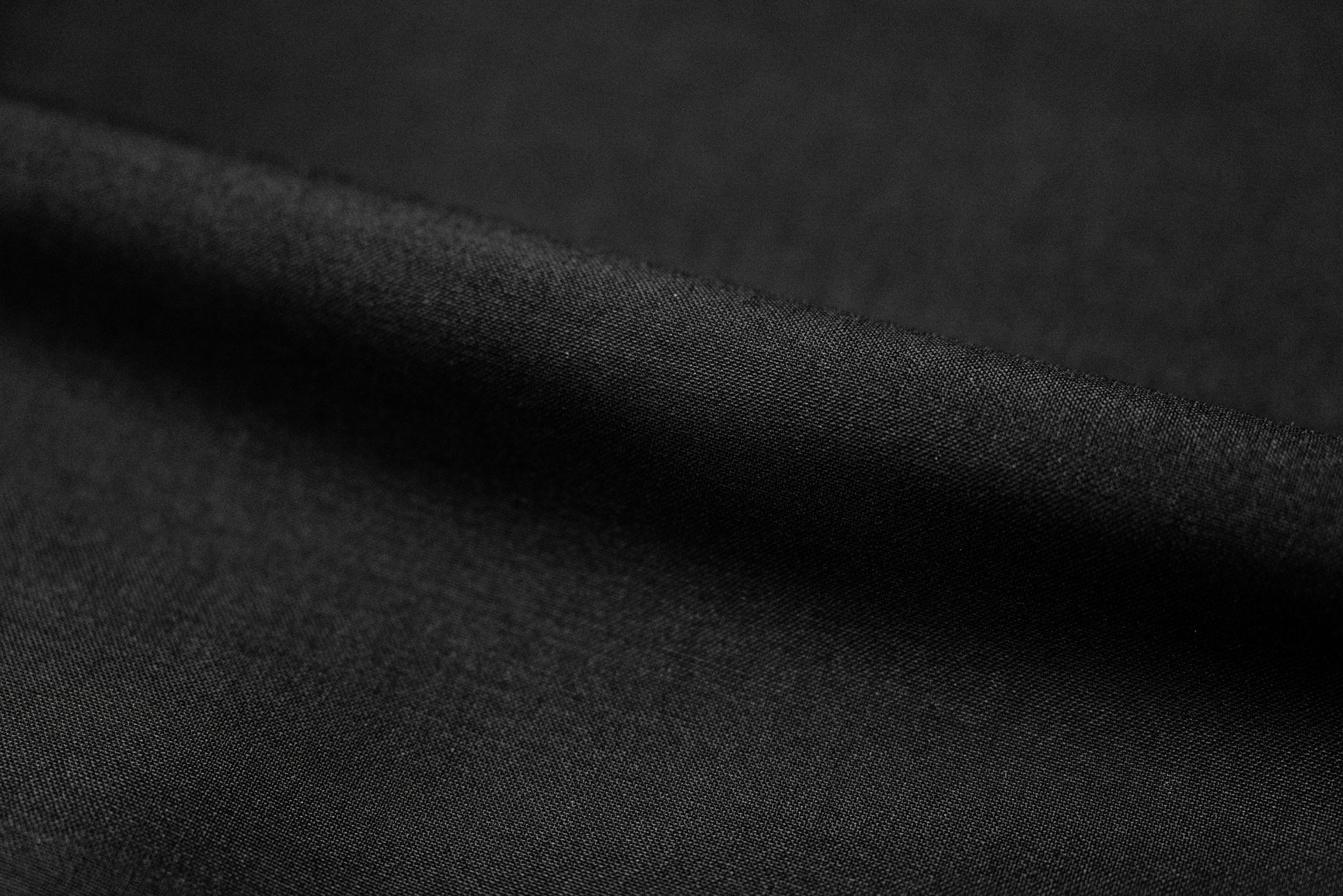 ブラックフォーマル用の生地（山栄毛織）