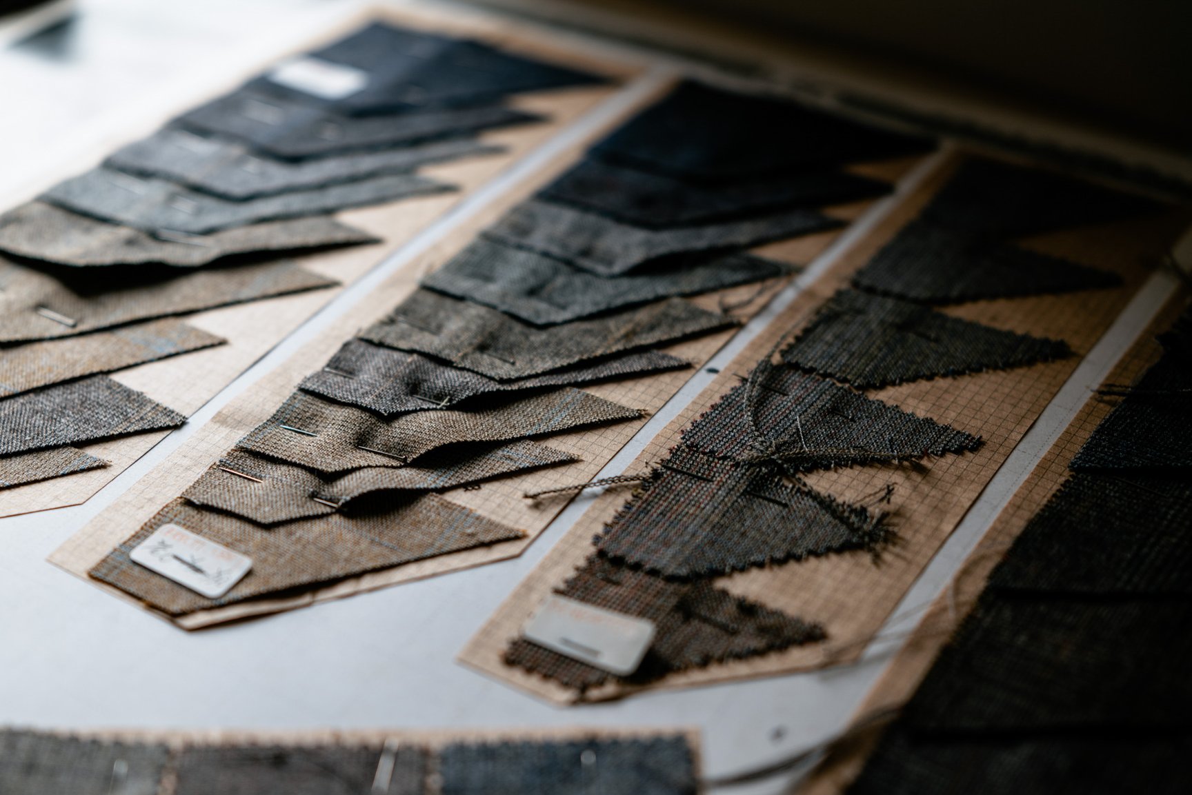 山栄毛織の生地見本