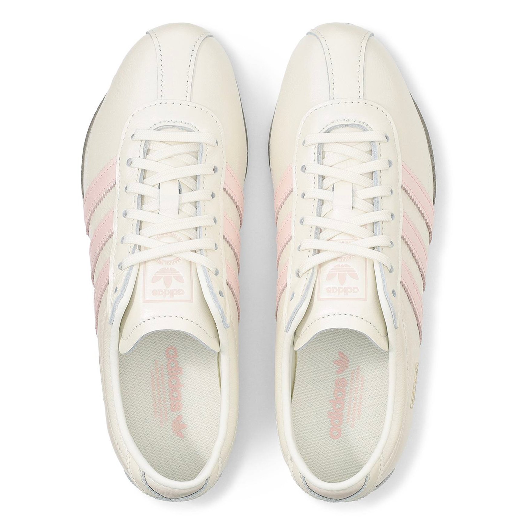 白いスニーカー