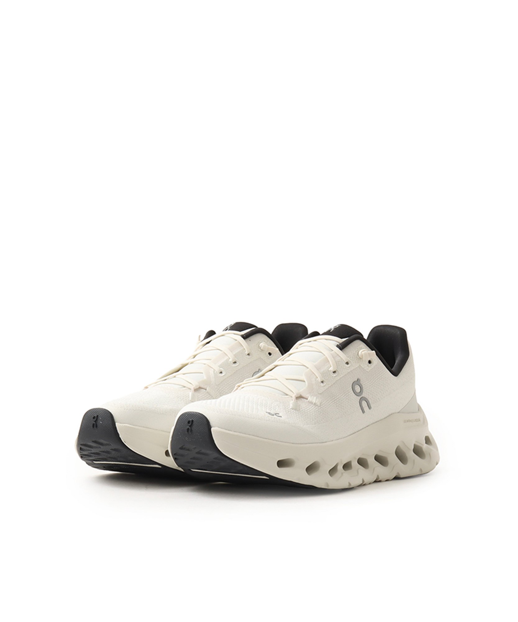 白いスニーカー