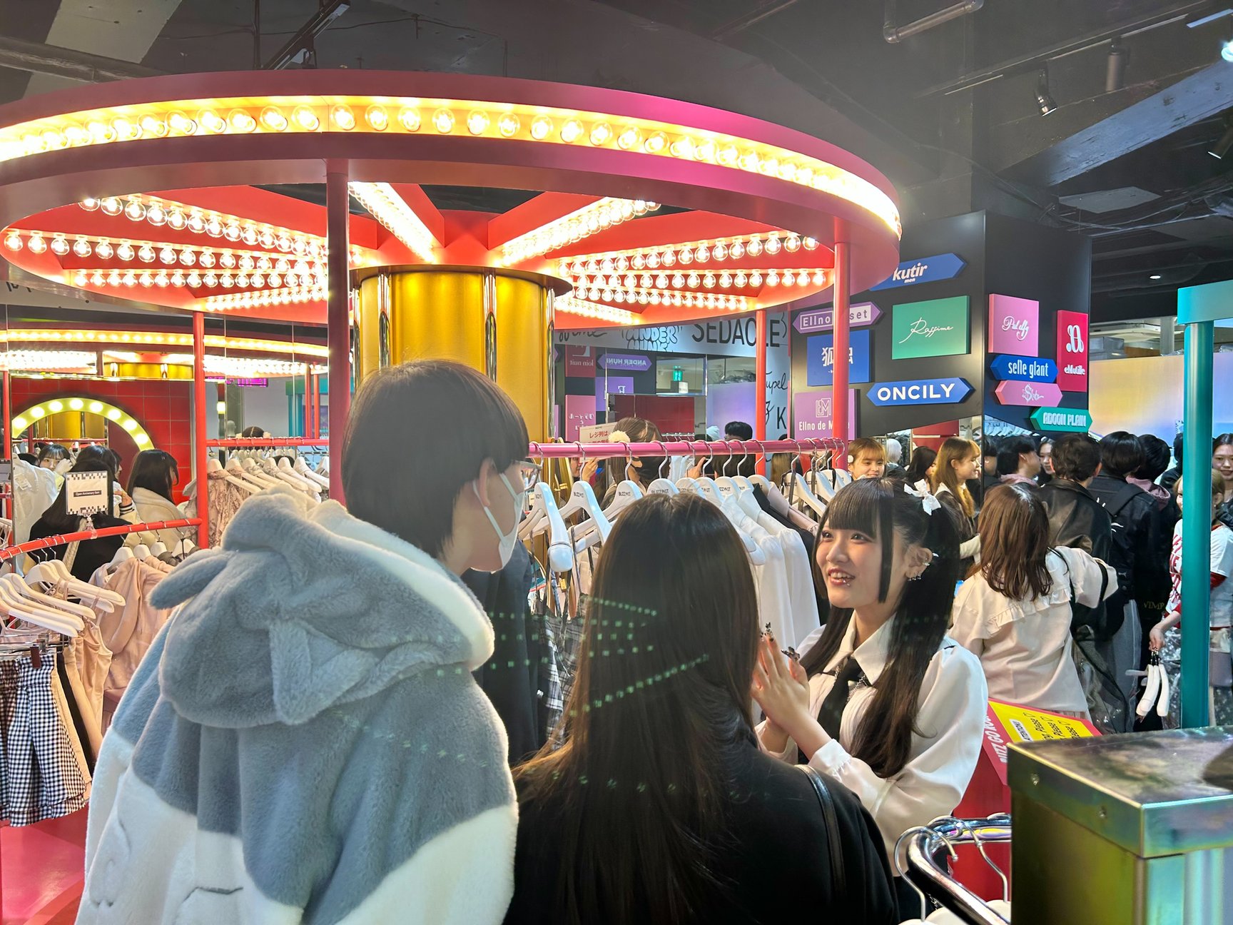 バズウィット原宿の内観画像