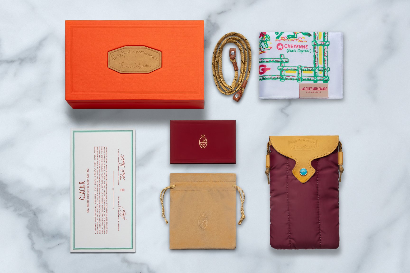 コラボアイウェアの付属品