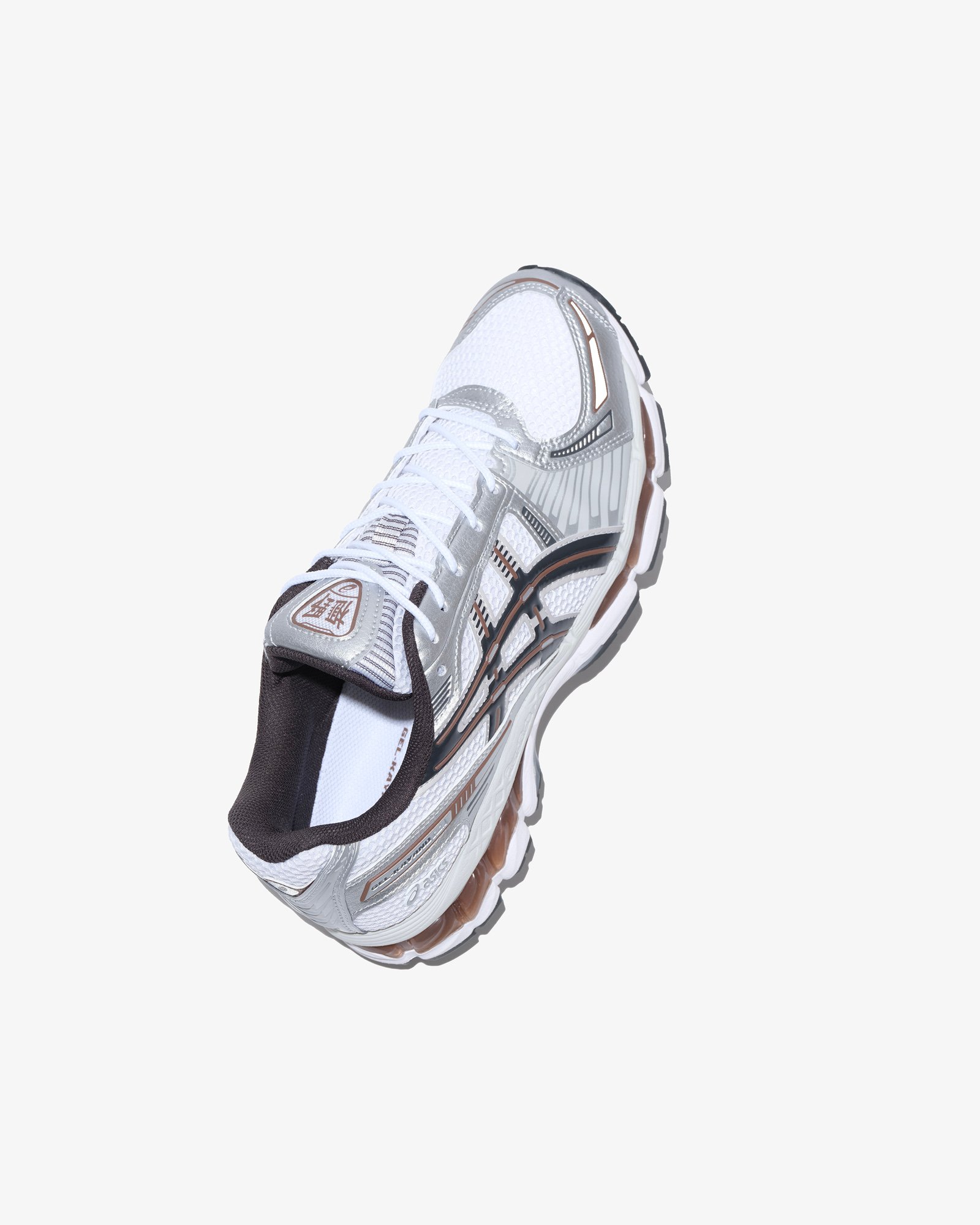 白いスニーカー