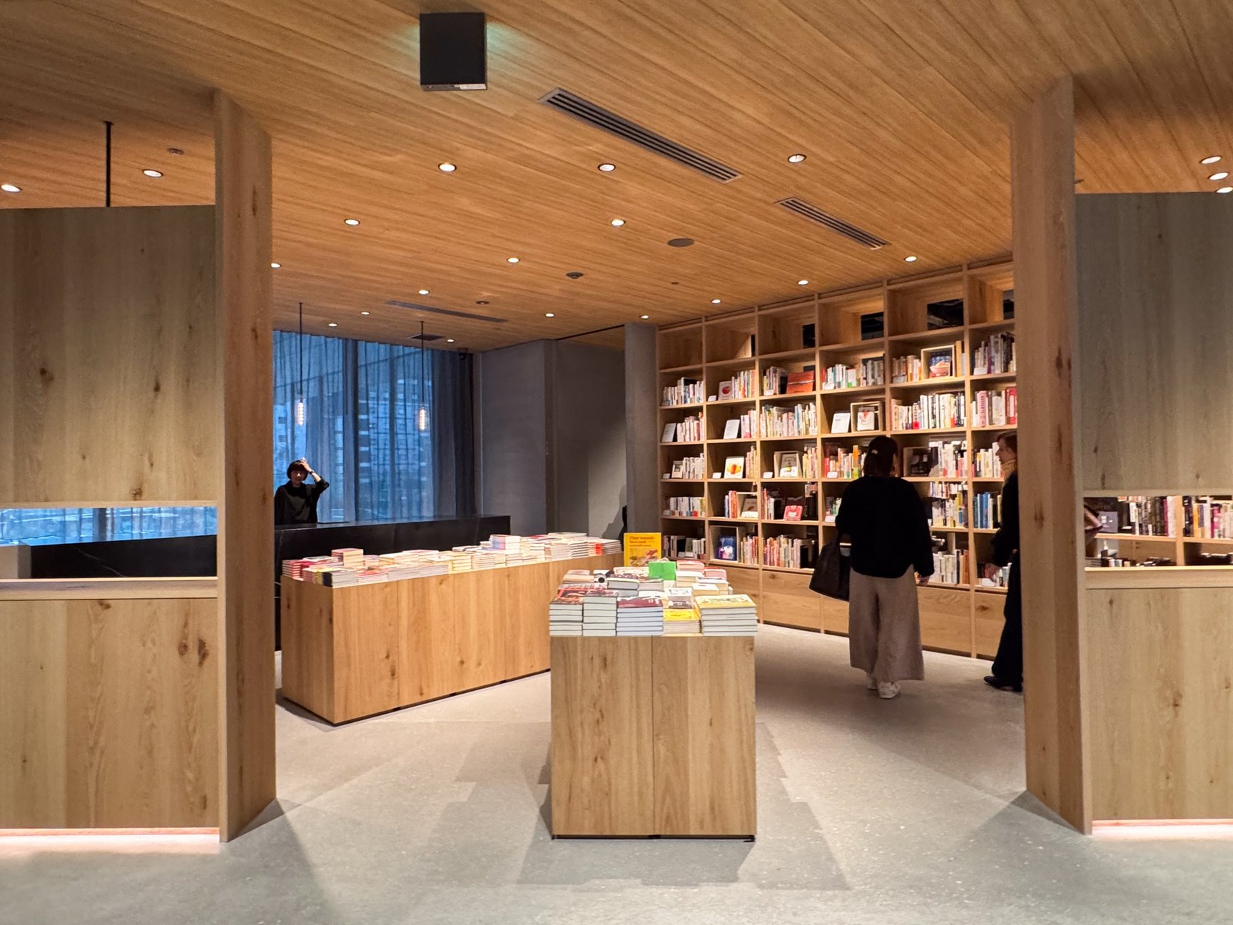 ライブラリースペース