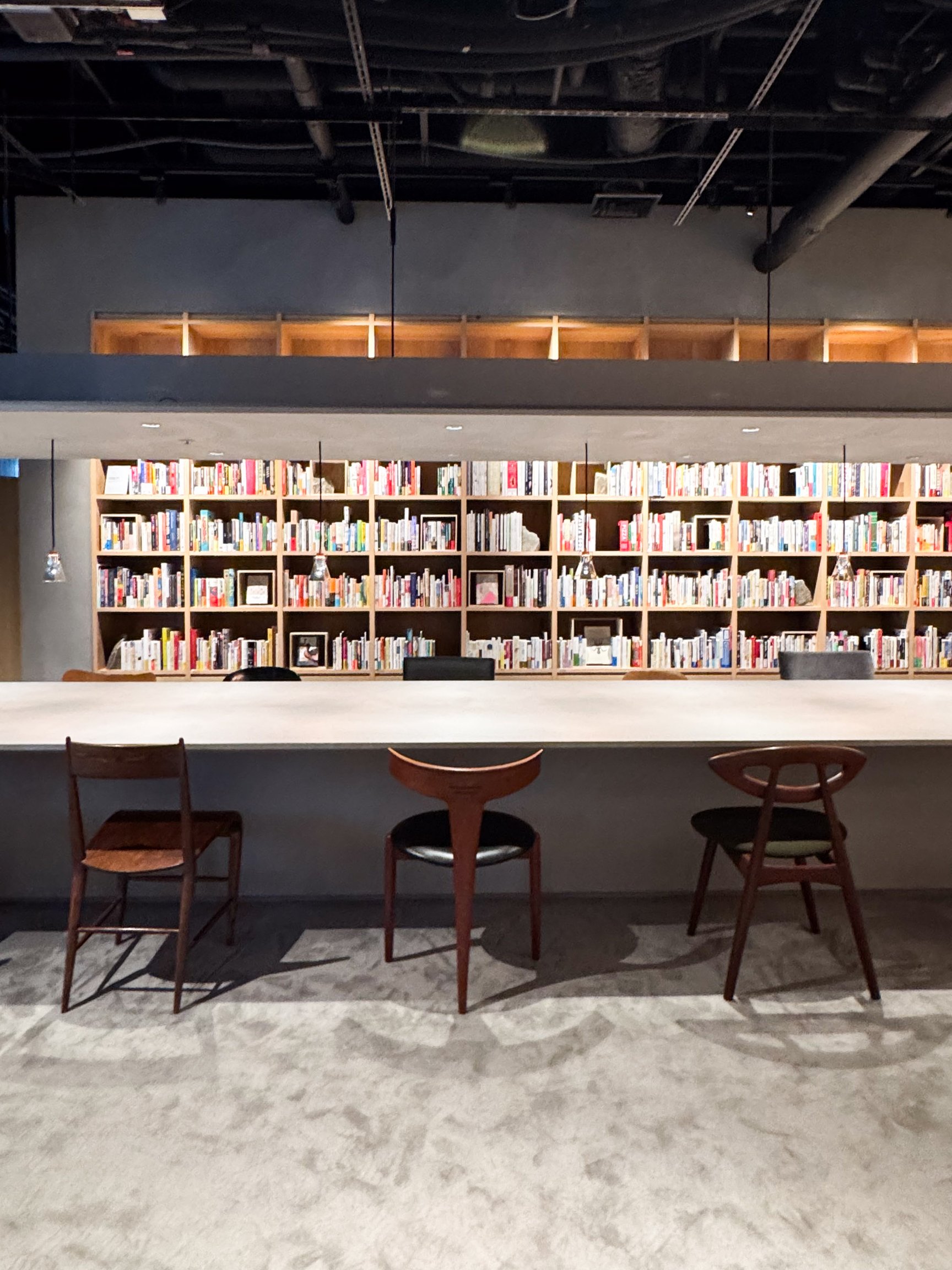 ライブラリースペース