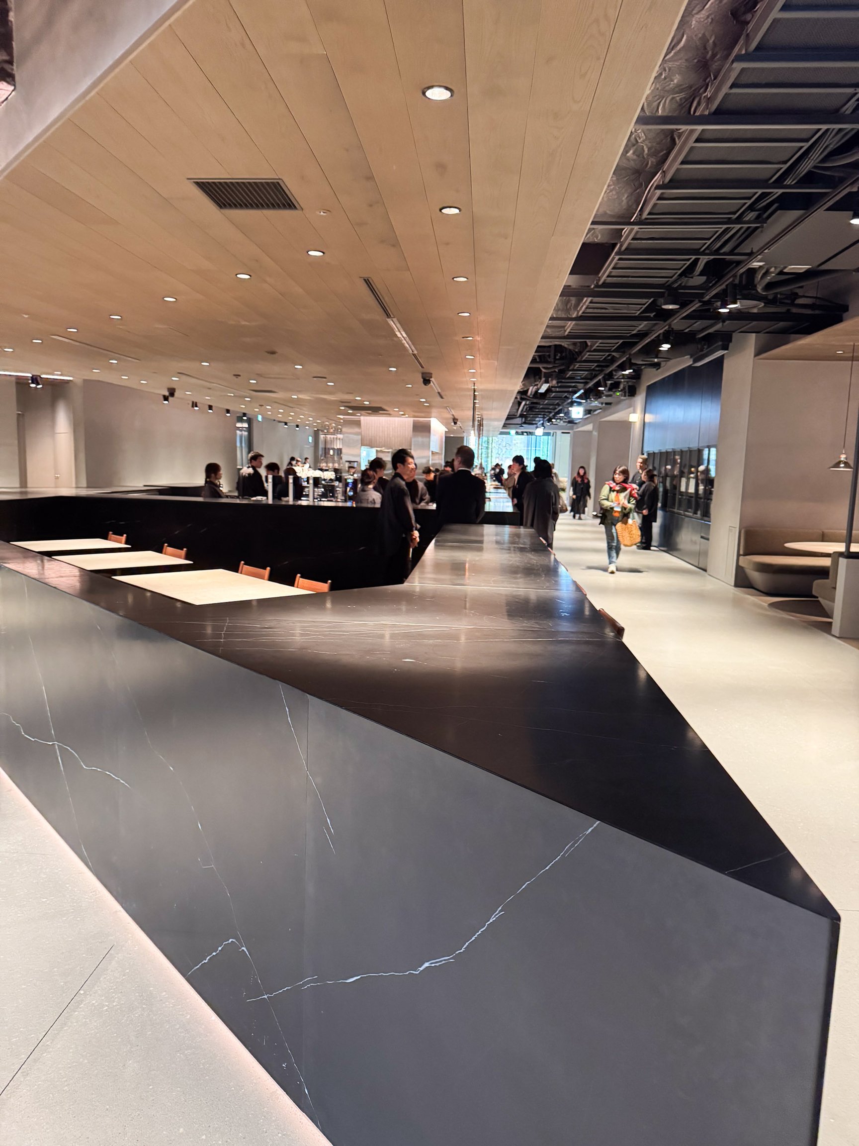 オガワコーヒーラボラトリーの店内