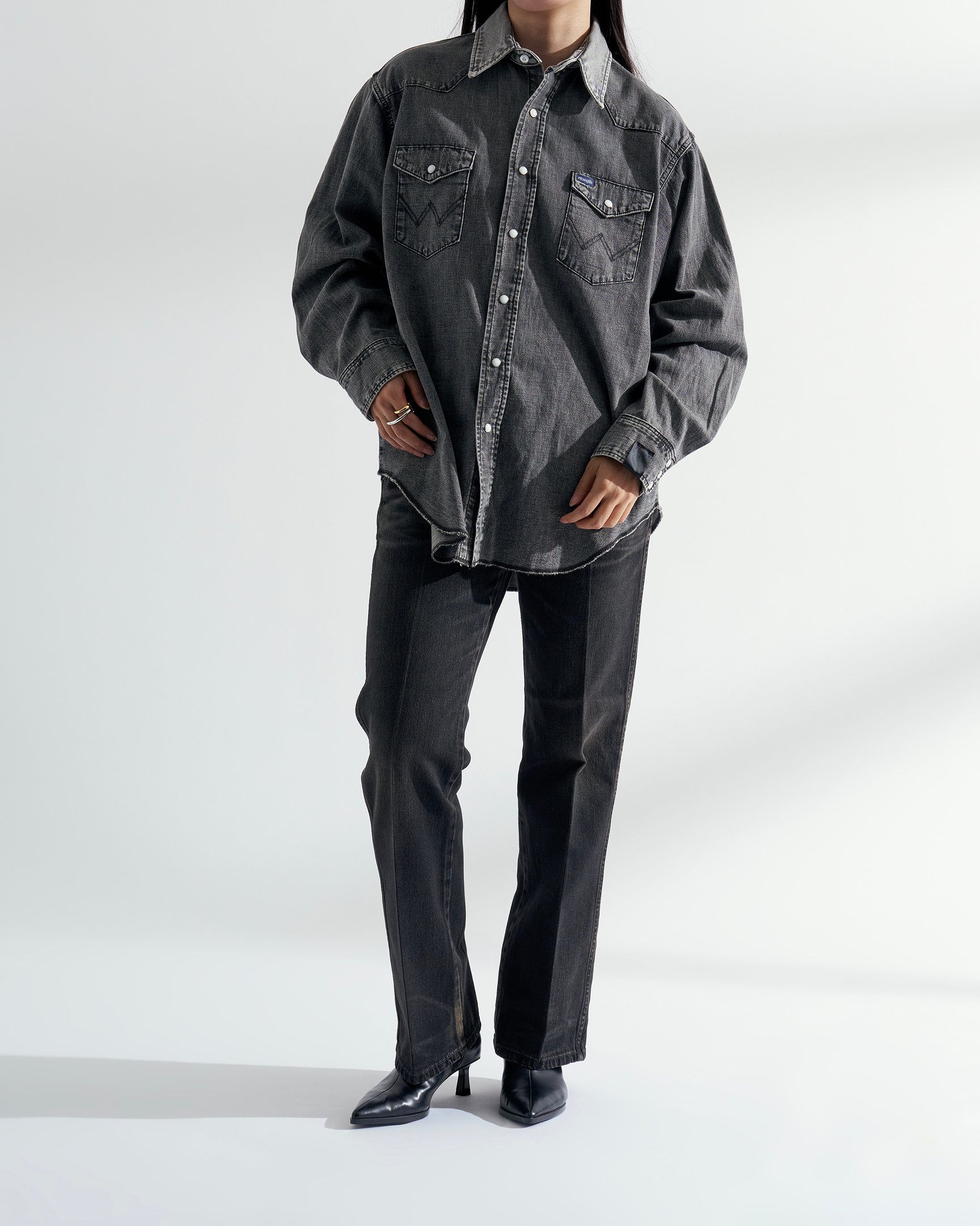 N.ハリウッドのデニムシャツ