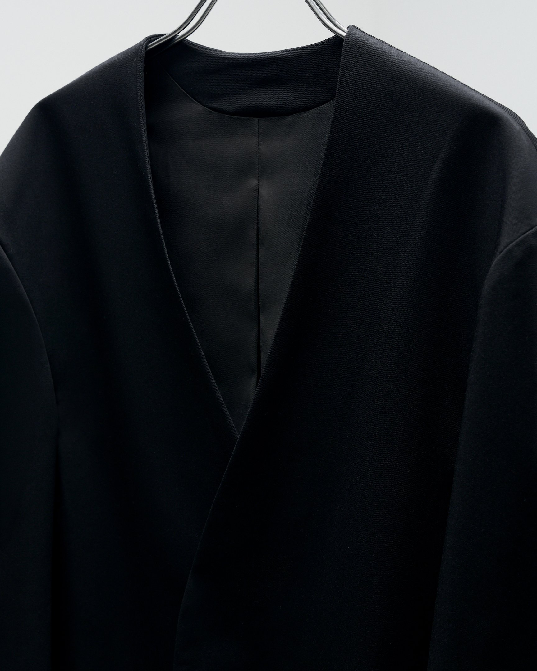 ノノットのノーカラージャケット