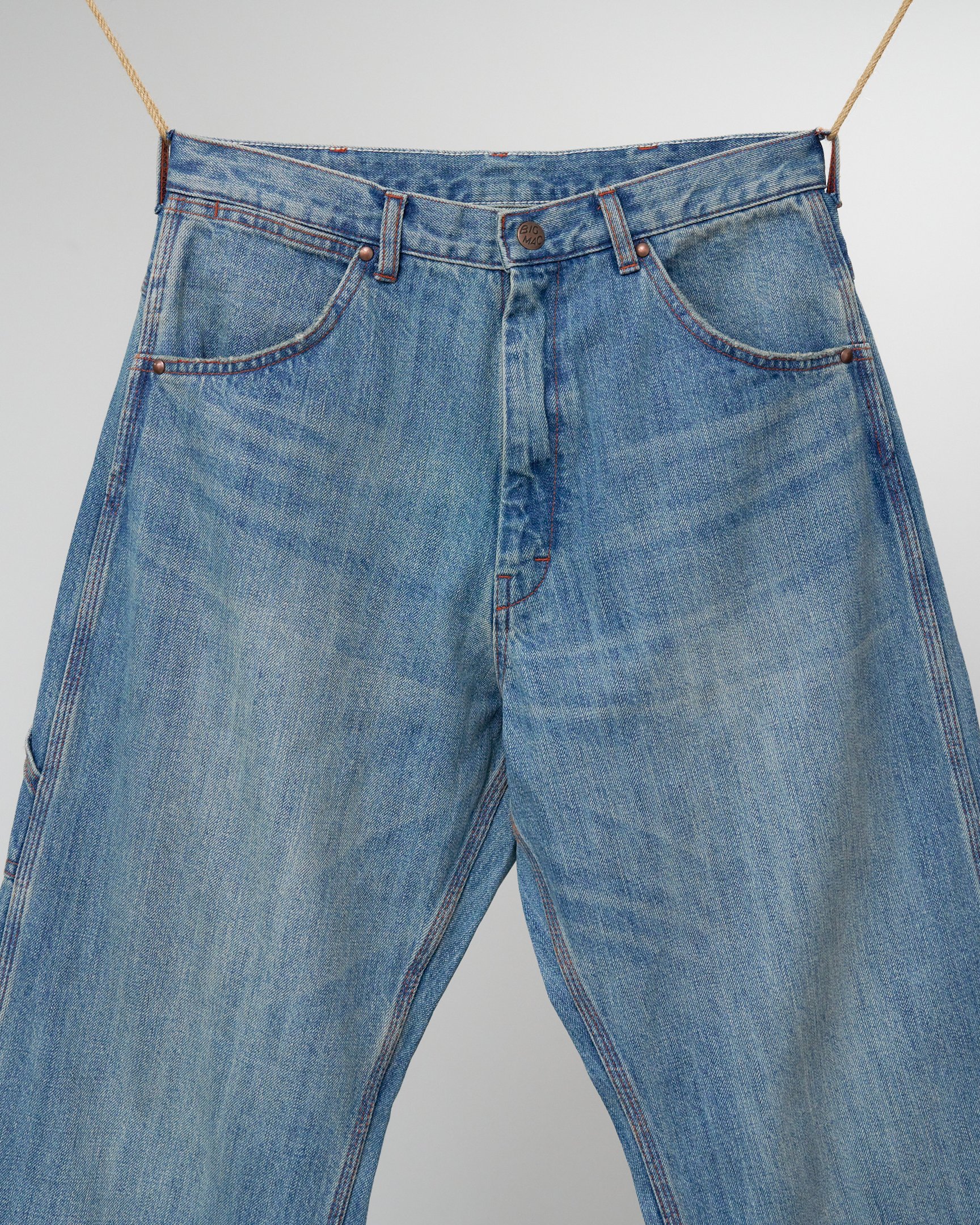 N.ハリウッドのデニムパンツ