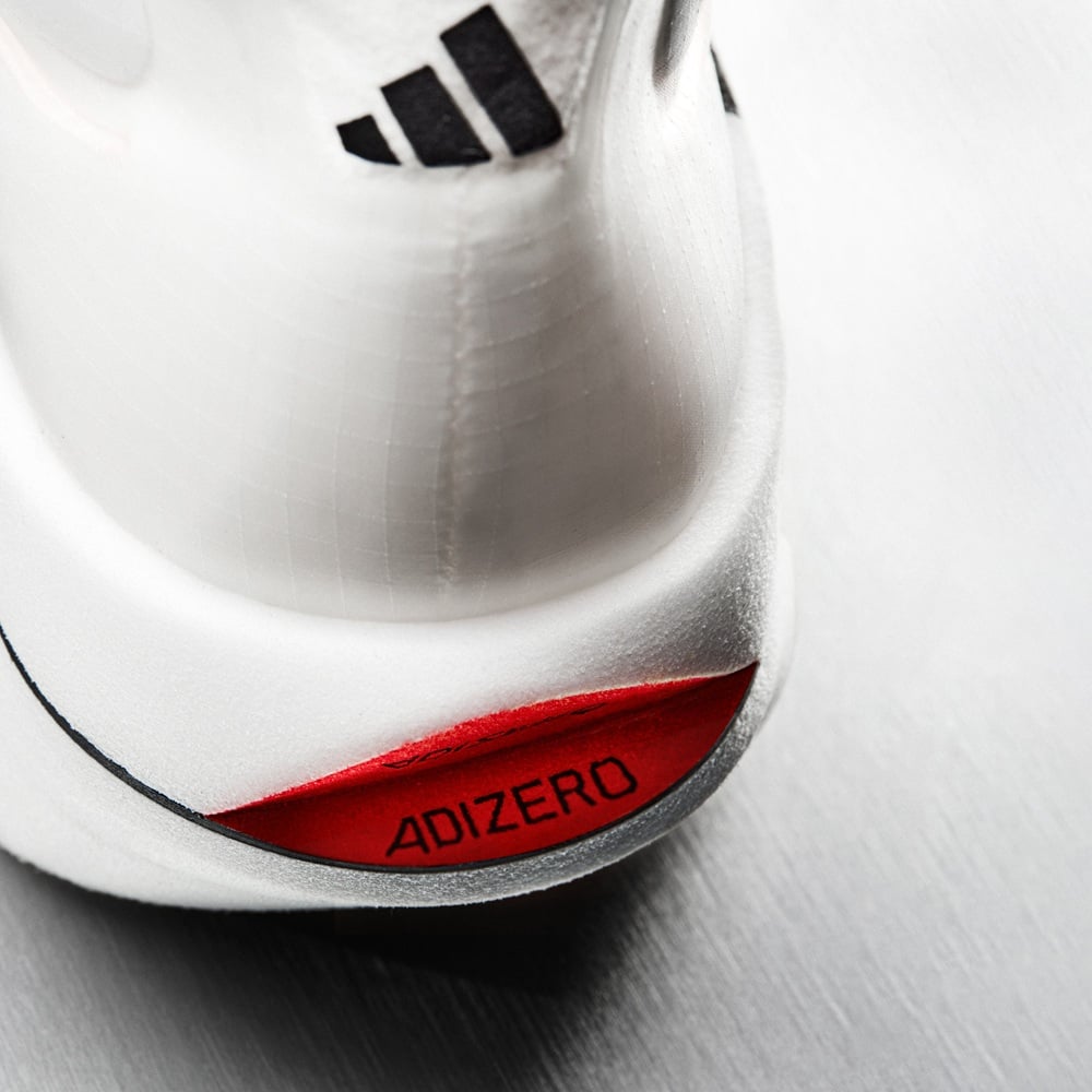 アディゼロ アディオス プロ エヴォ 3の画像