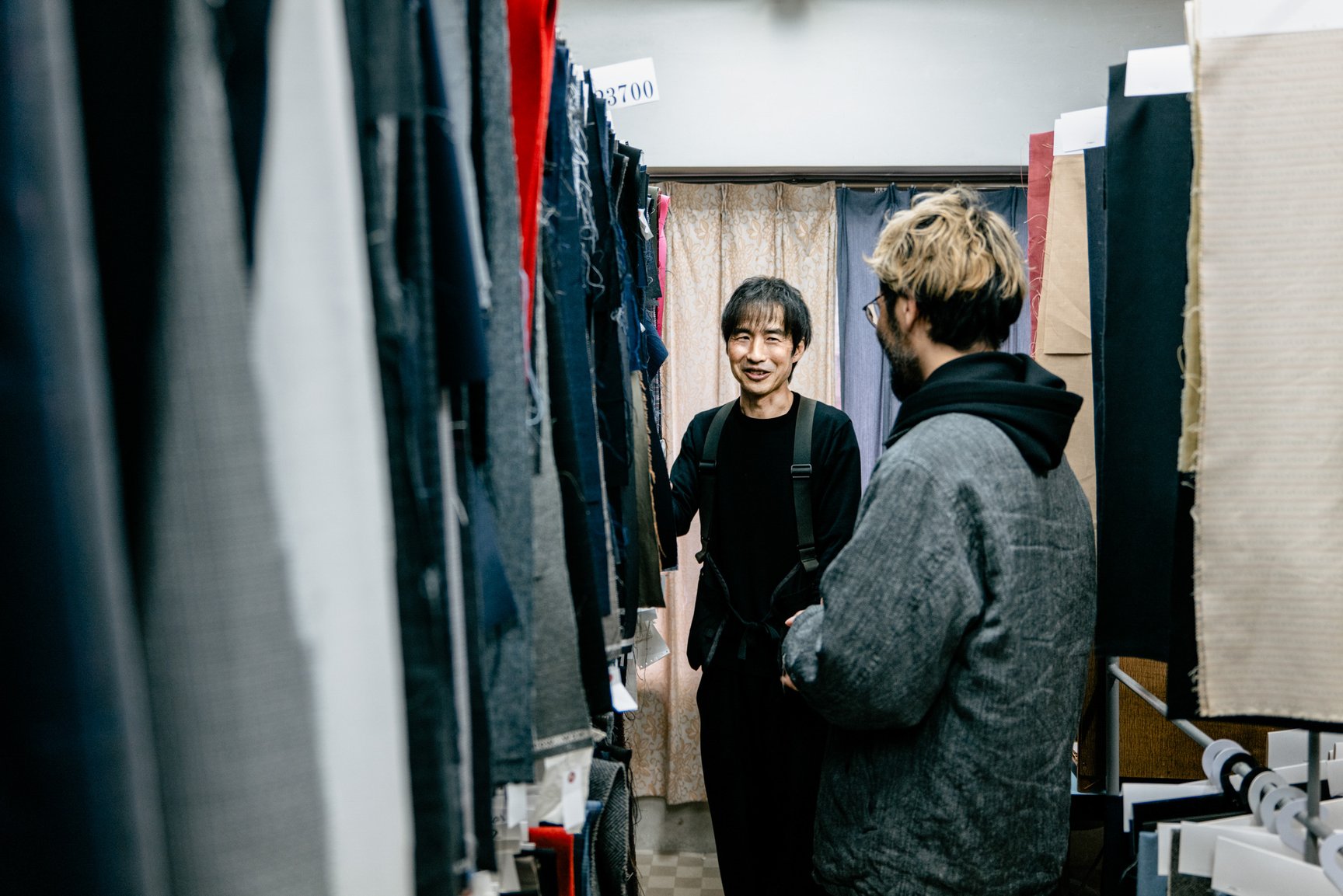 葛利毛織工業株式会社 別館の生地アーカイヴ