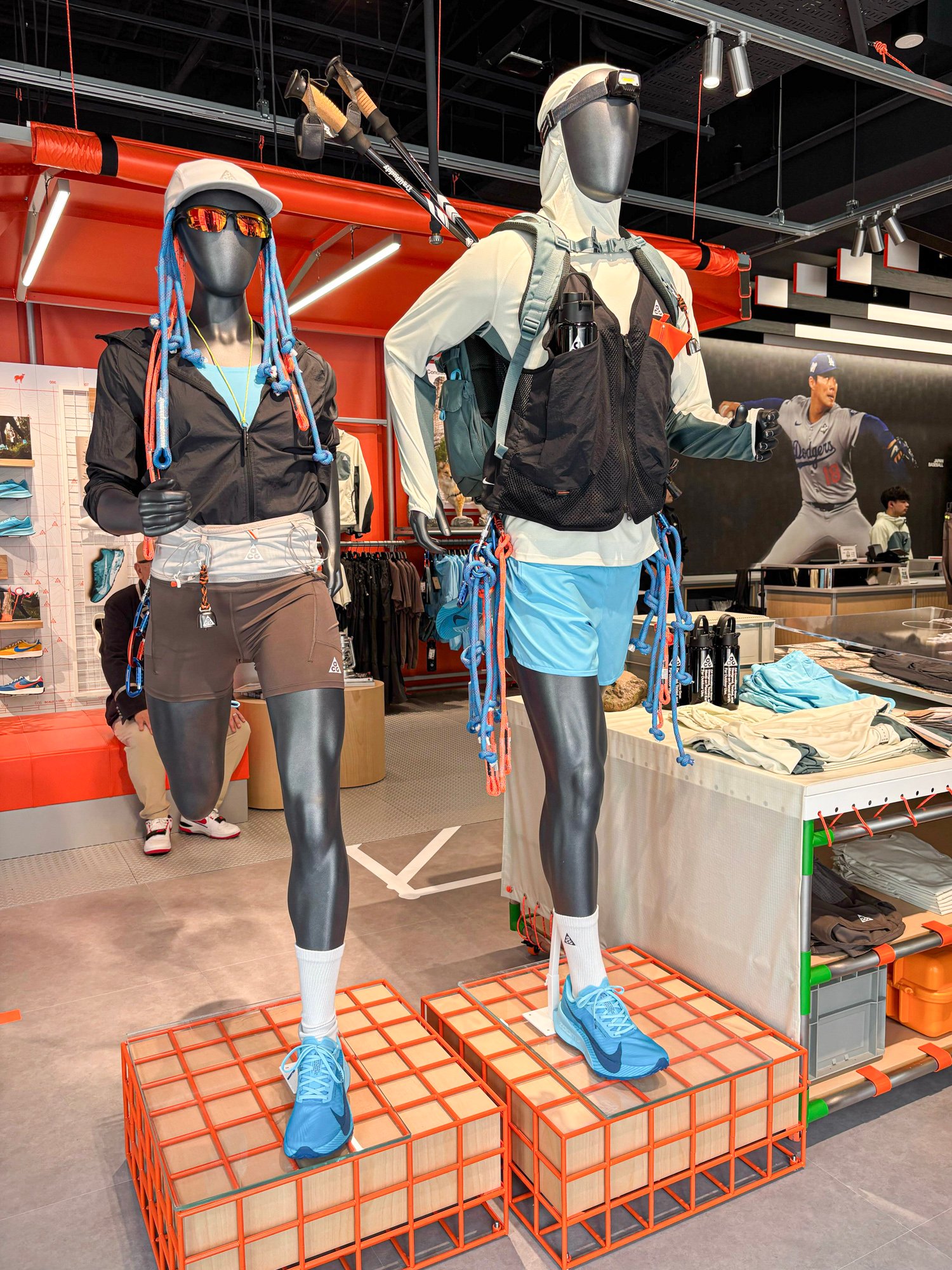 ナイキ新宿の店内