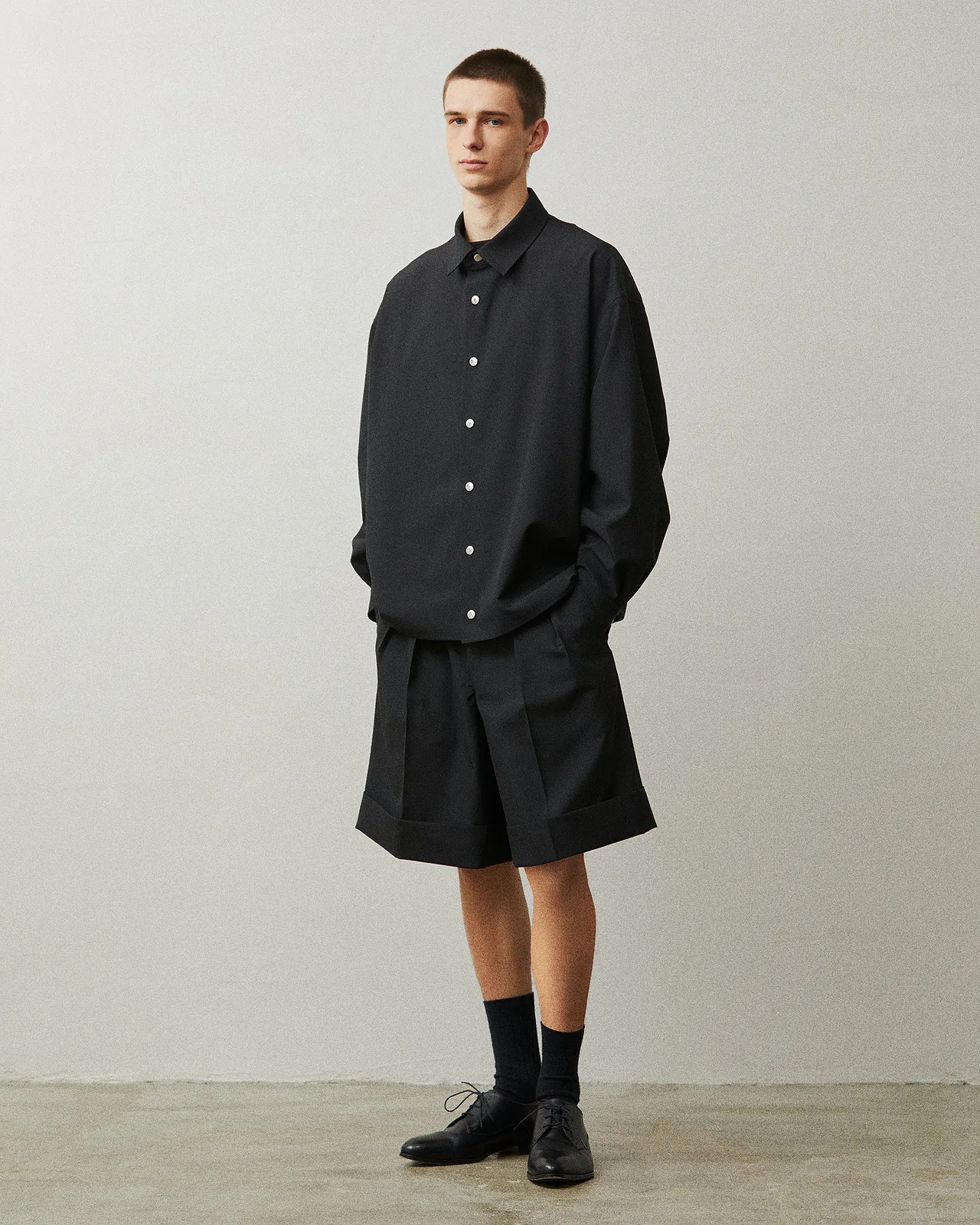 リラクスのバルーンシャツ