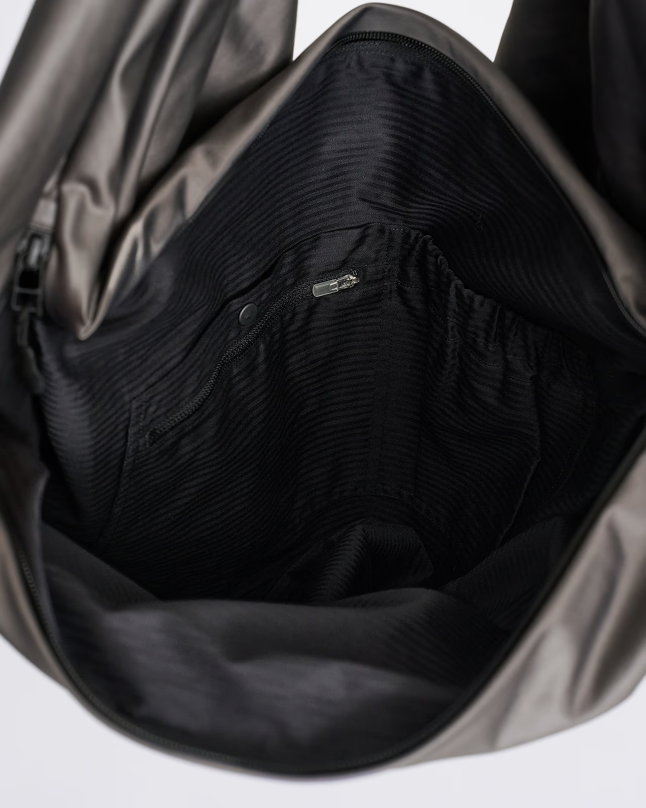 ハトラのバッグ