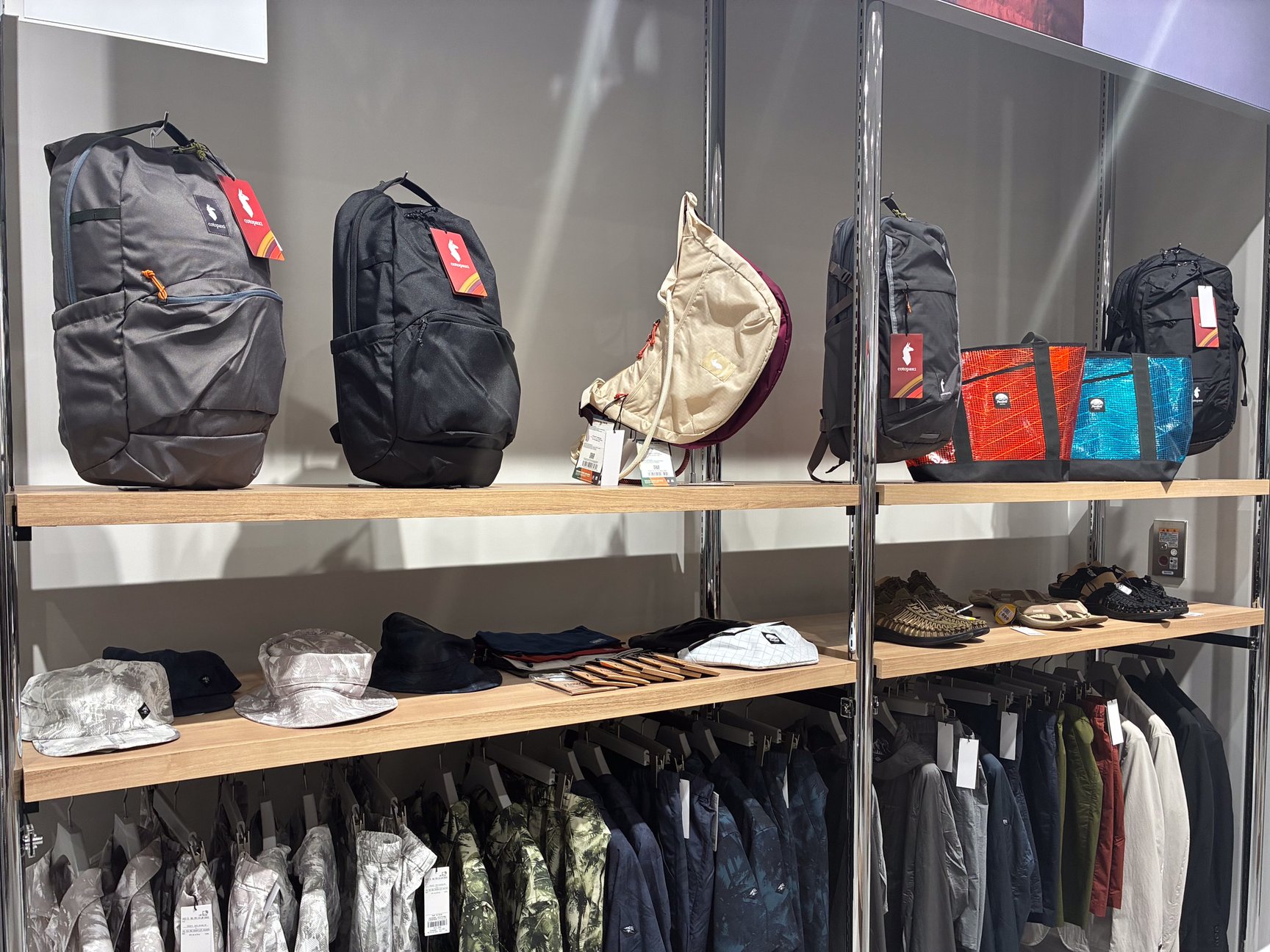 カシヤマ アーバンドック ららぽーと豊洲店の店内