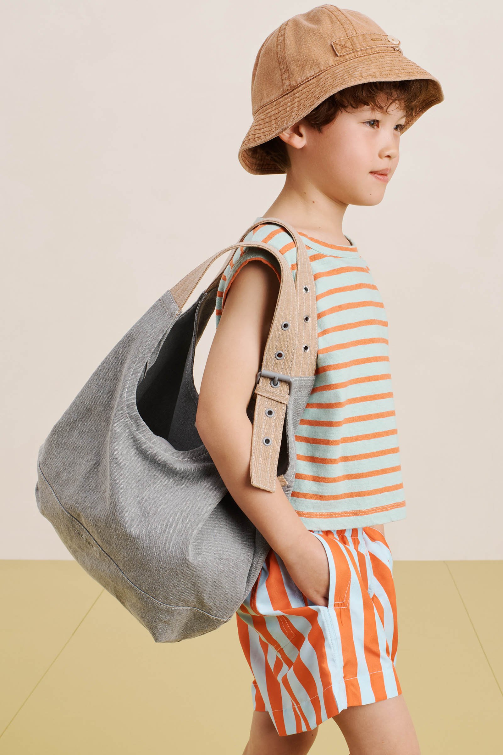 【画像】「ZARA SRPLS」新作コレクションの着用画像