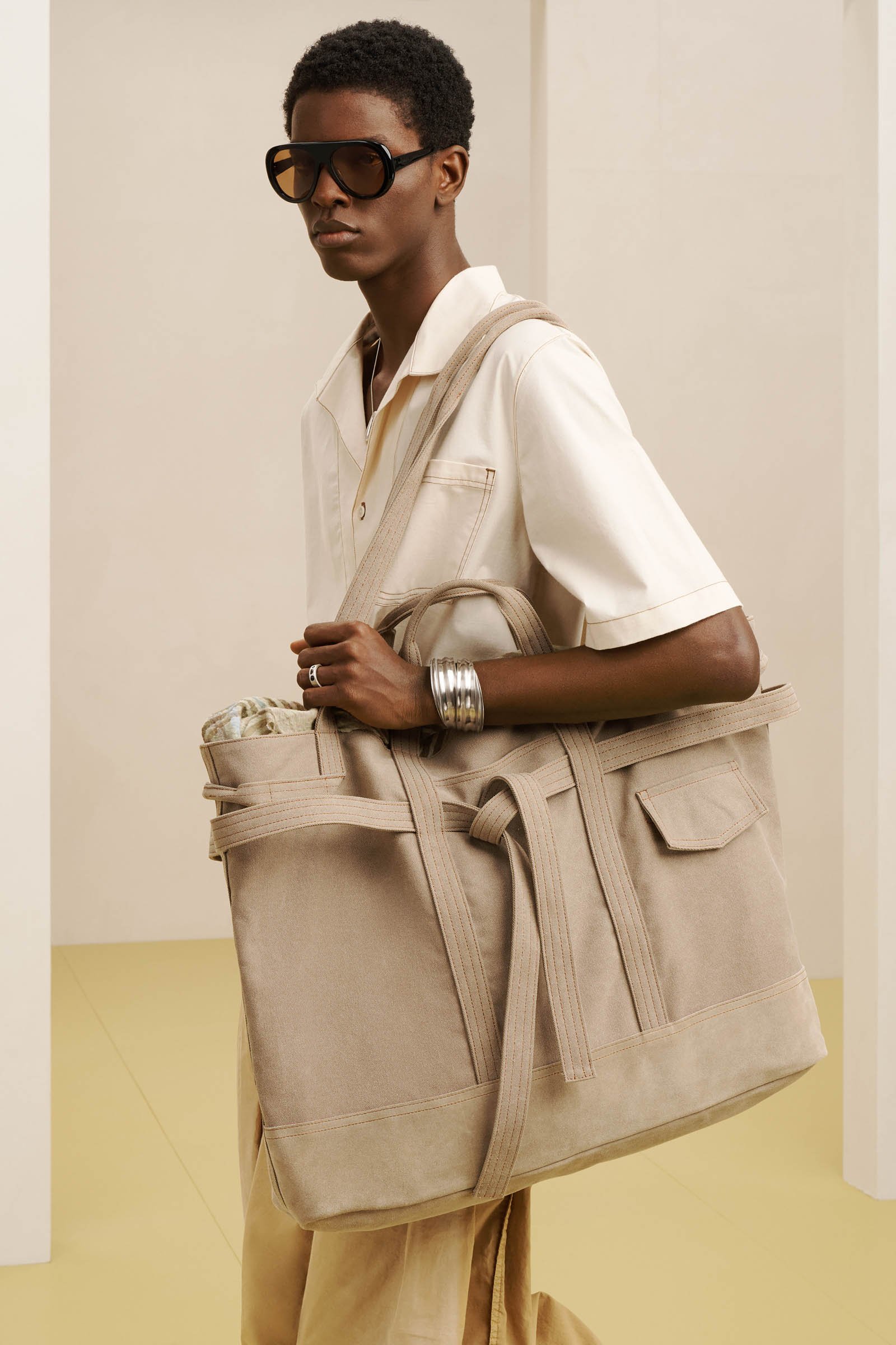 【画像】「ZARA SRPLS」新作コレクションの着用画像