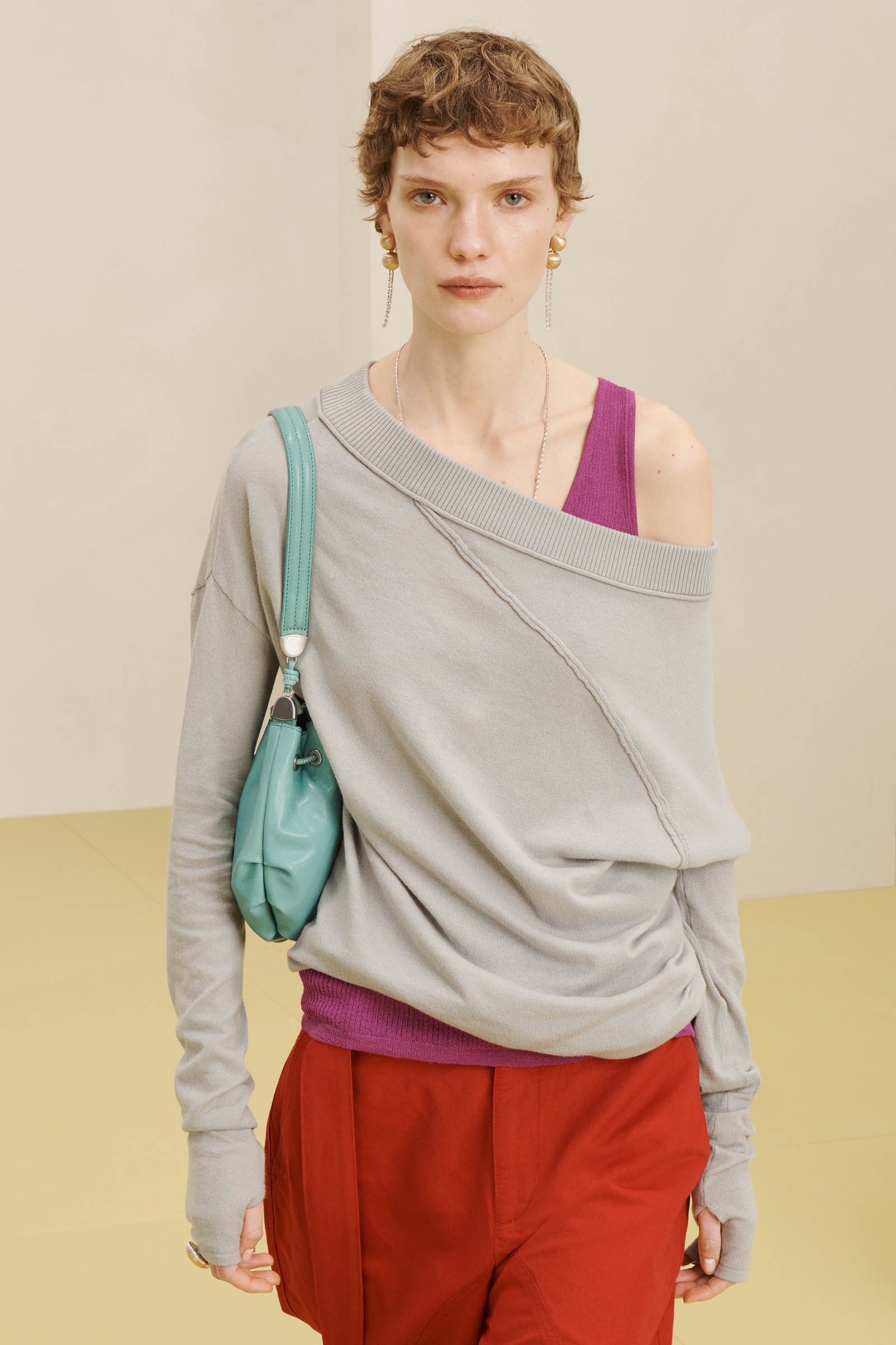 【画像】「ZARA SRPLS」新作コレクションの着用画像