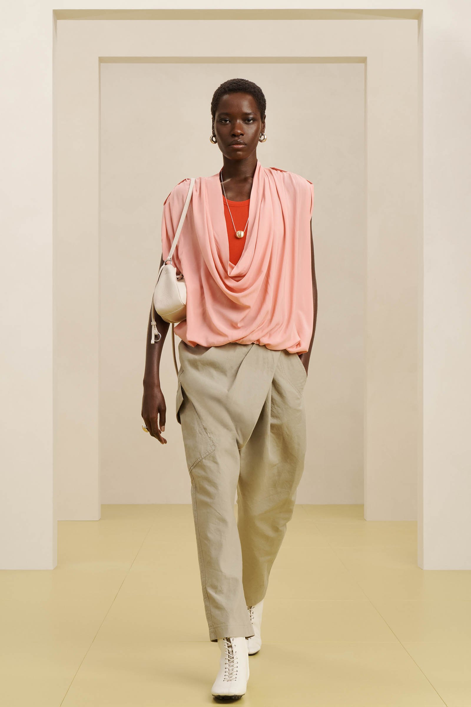 【画像】「ZARA SRPLS」新作コレクションの着用画像