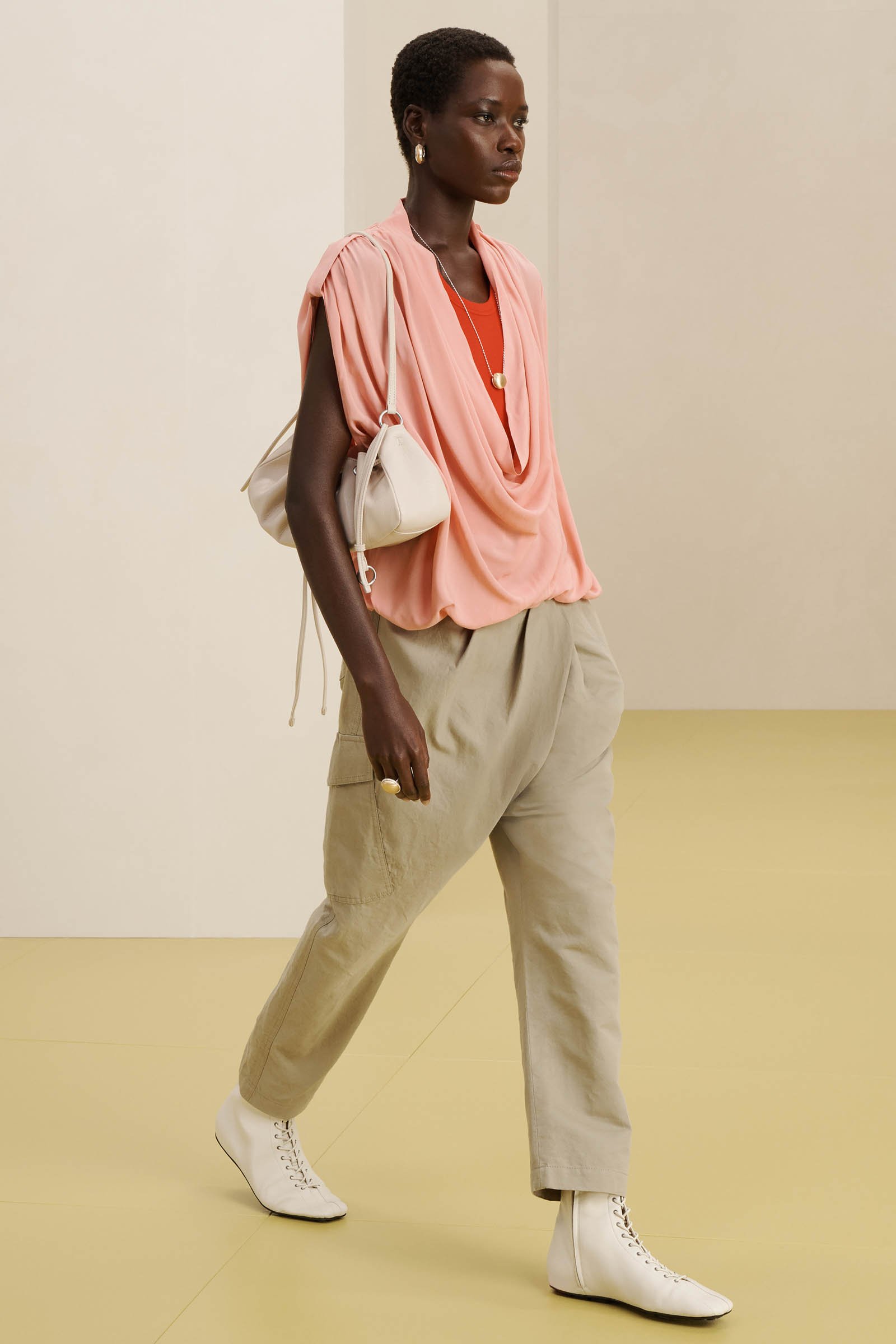 【画像】「ZARA SRPLS」新作コレクションの着用画像