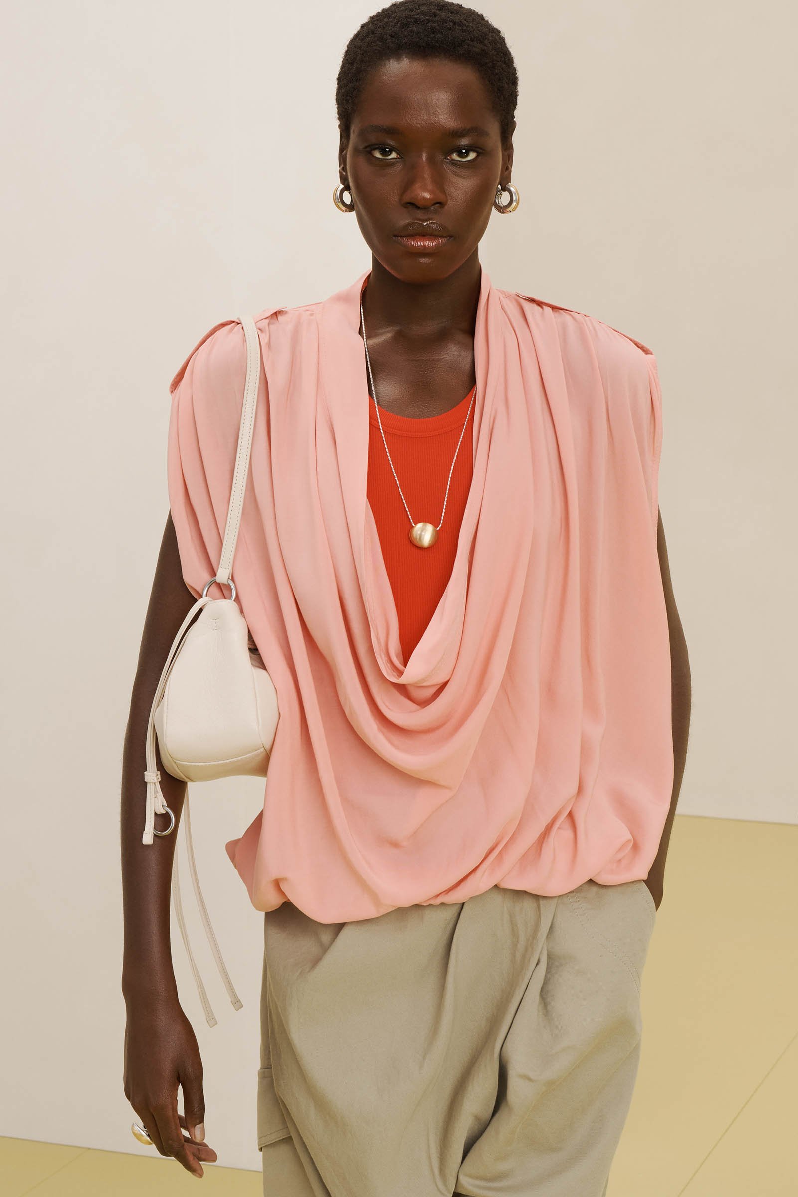 【画像】「ZARA SRPLS」新作コレクションの着用画像