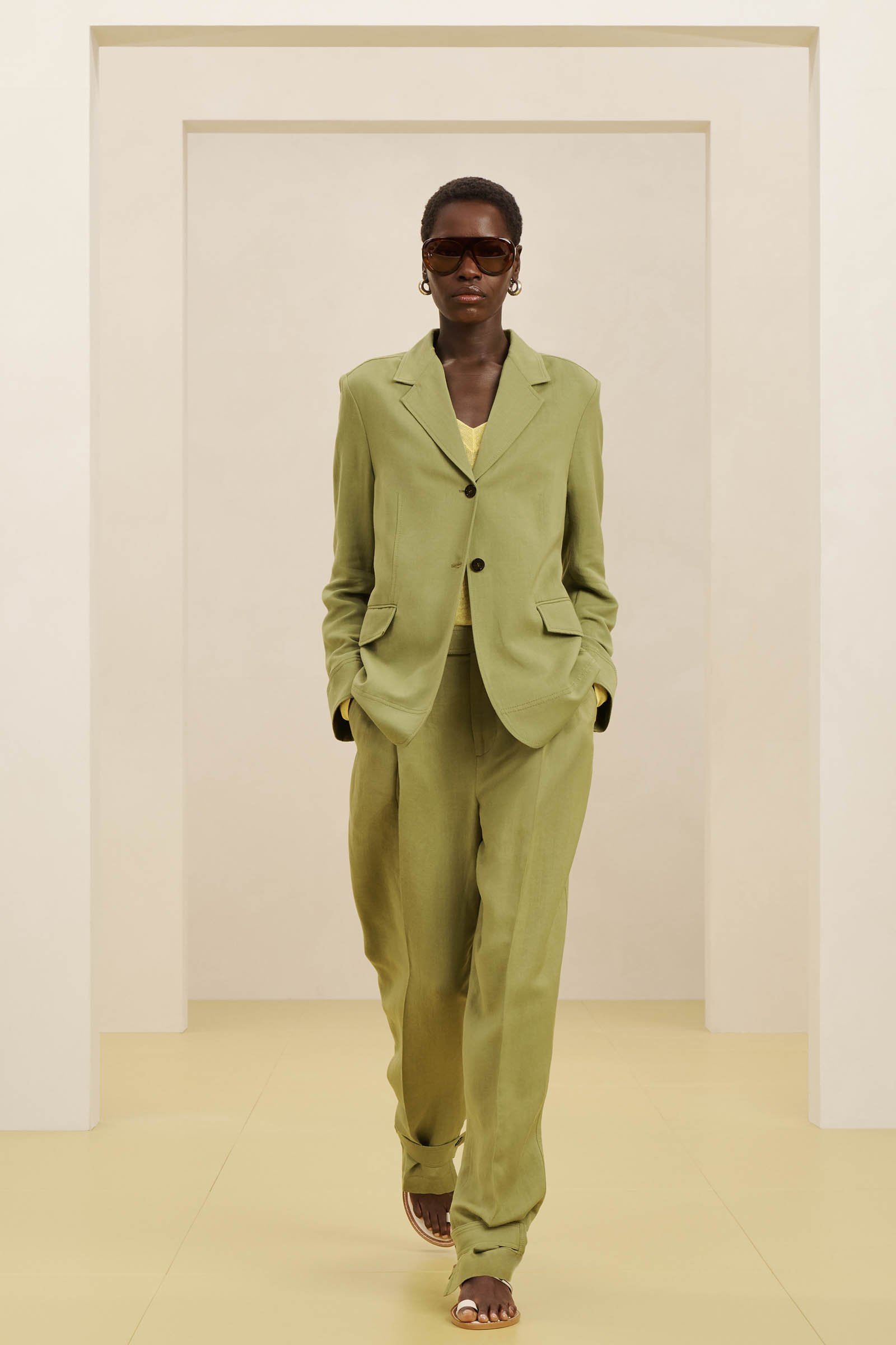 【画像】「ZARA SRPLS」新作コレクションの着用画像