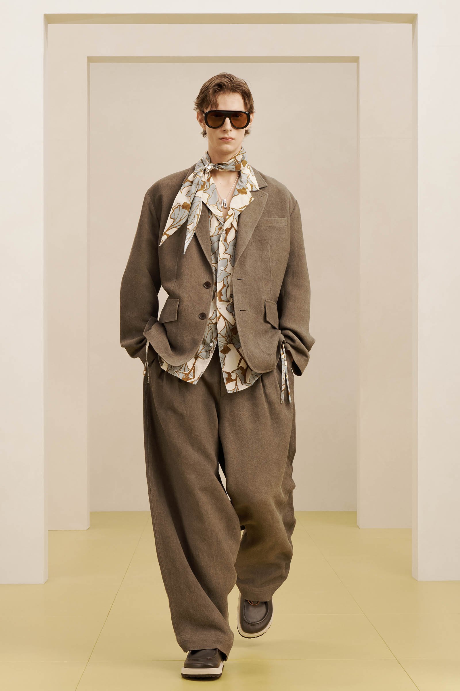 【画像】「ZARA SRPLS」新作コレクションの着用画像