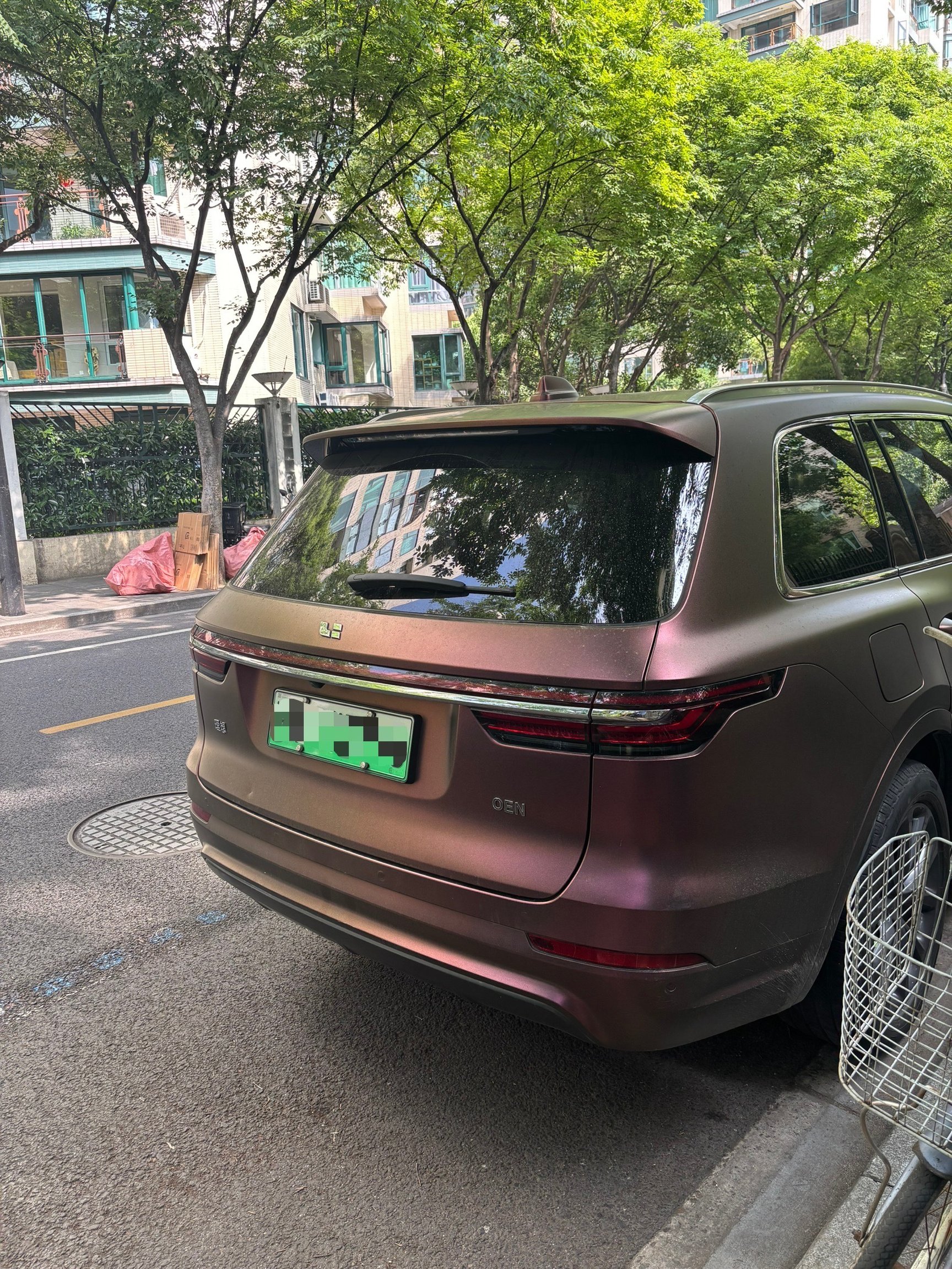 Li Autoの車画像