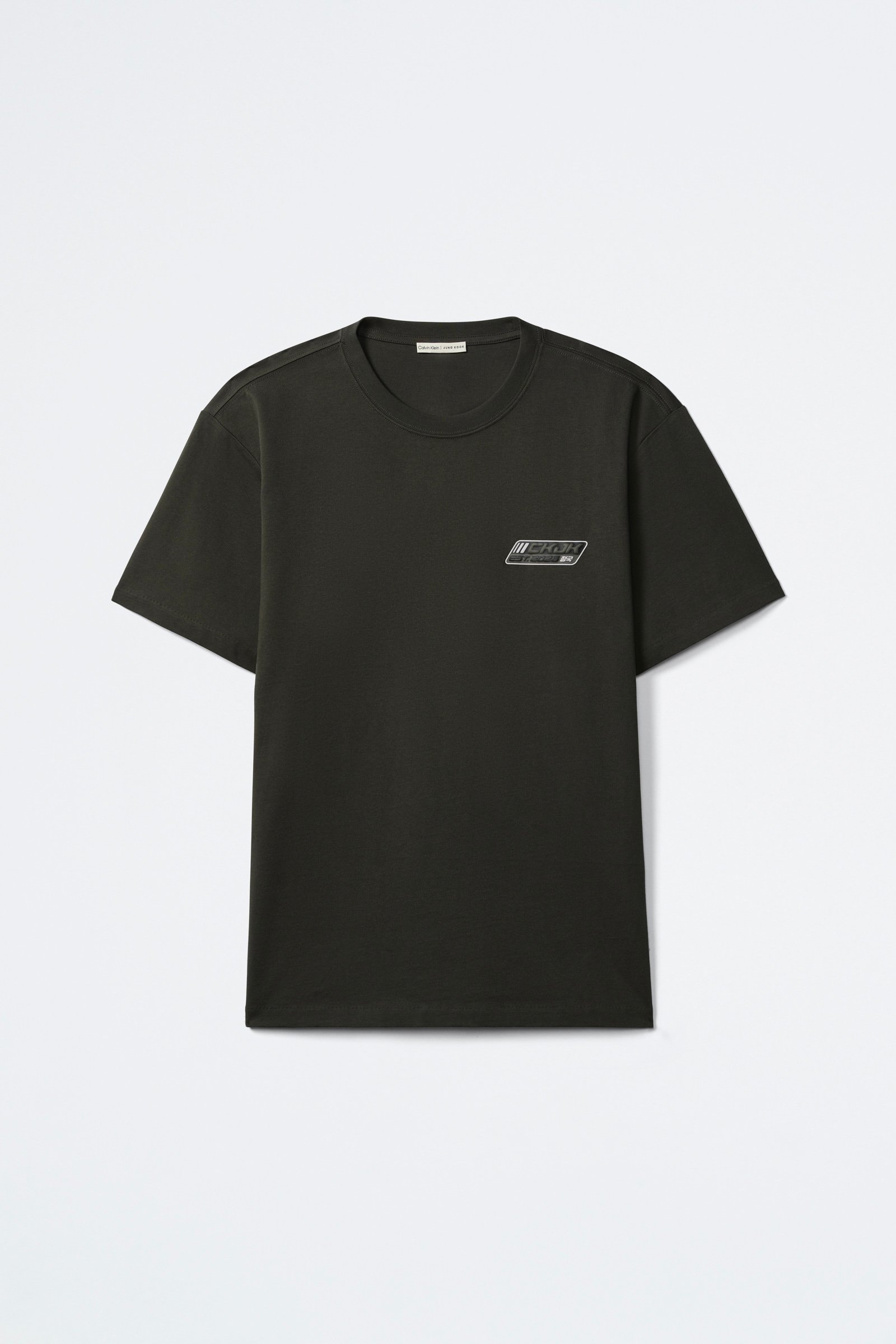 カルバン・クラインがBTS ジョングクと初コラボ 5月20日発売