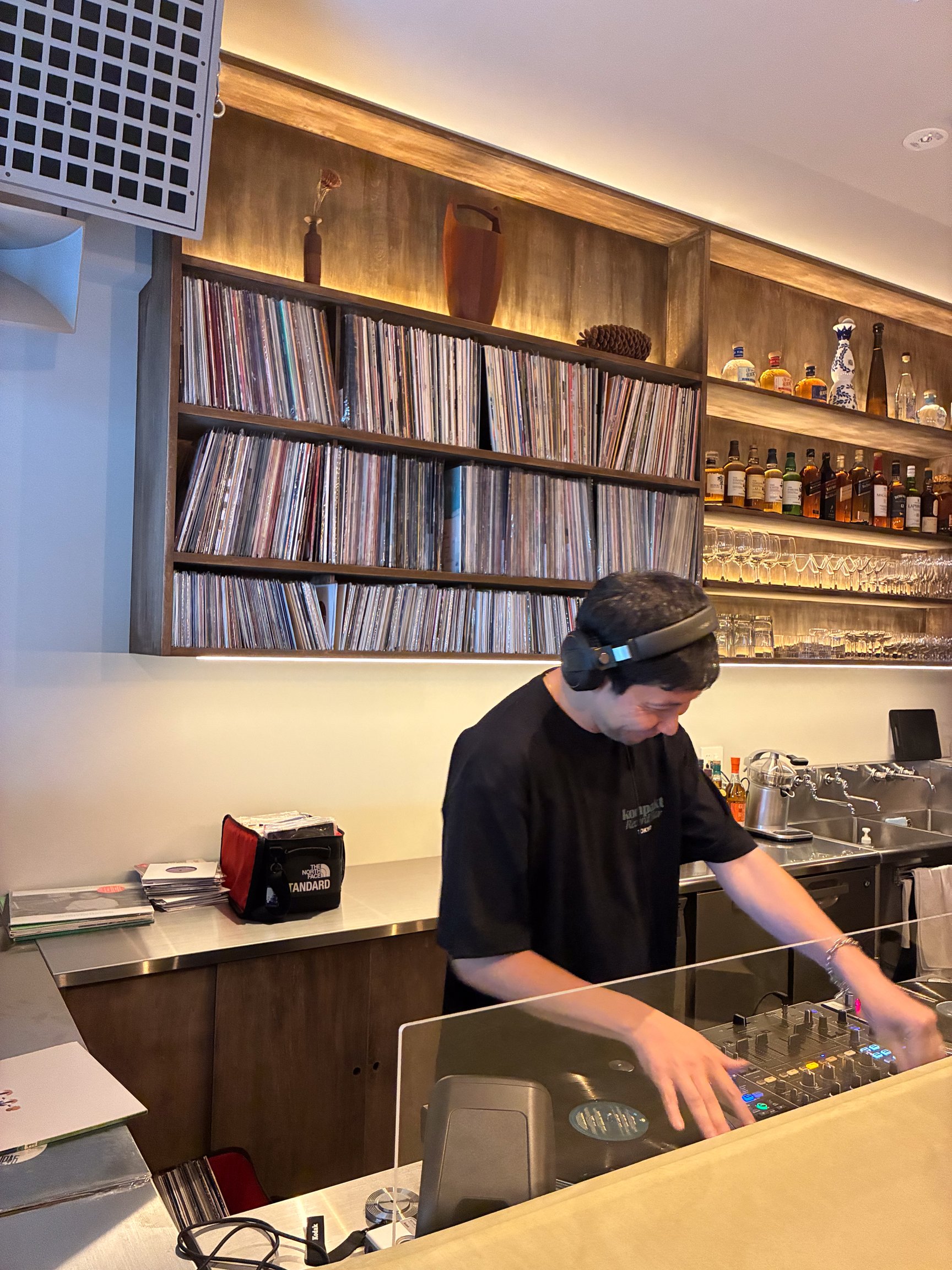 DJブース