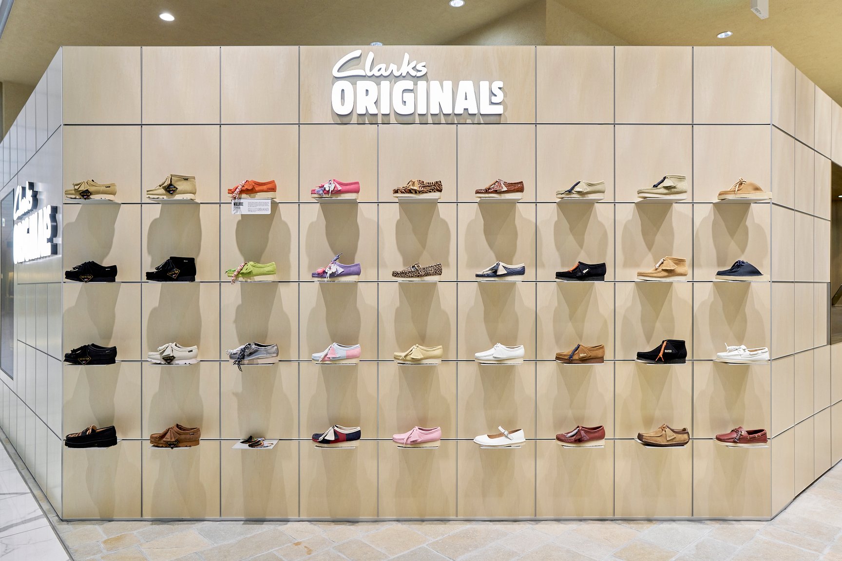 「クラークス オリジナルズ(Clarks Originals)」