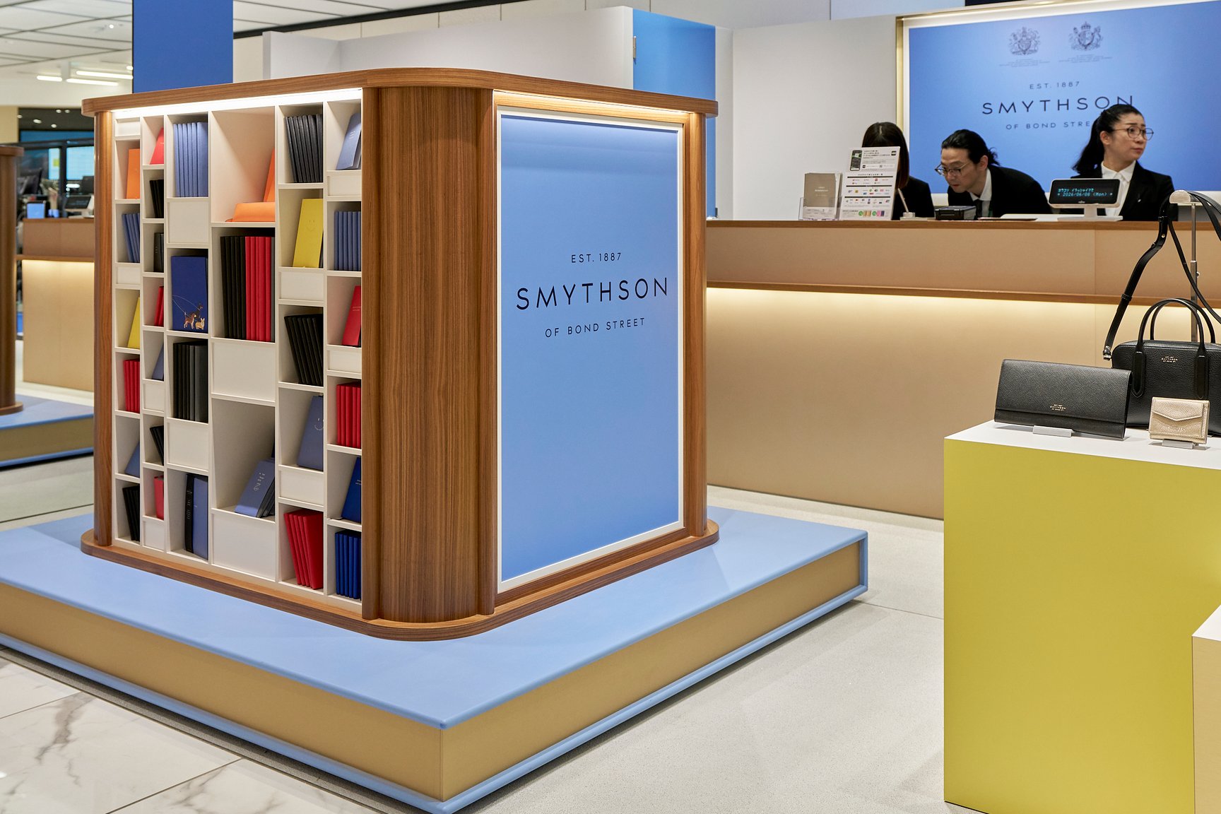 「スマイソン(SMYTHSON)」