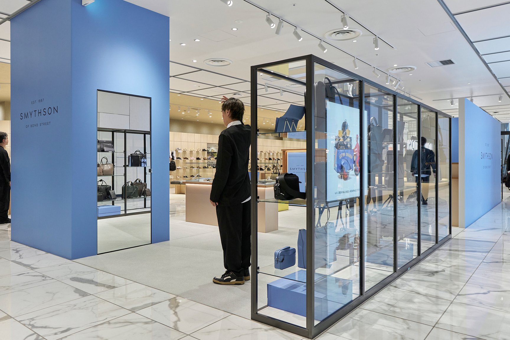 「スマイソン(SMYTHSON)」