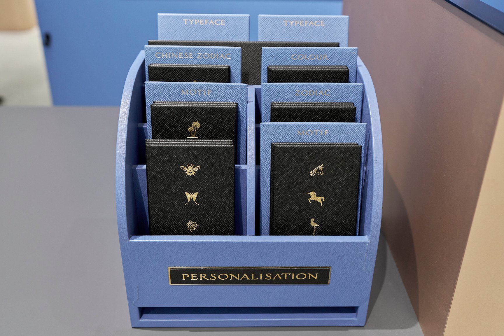「スマイソン(SMYTHSON)」
