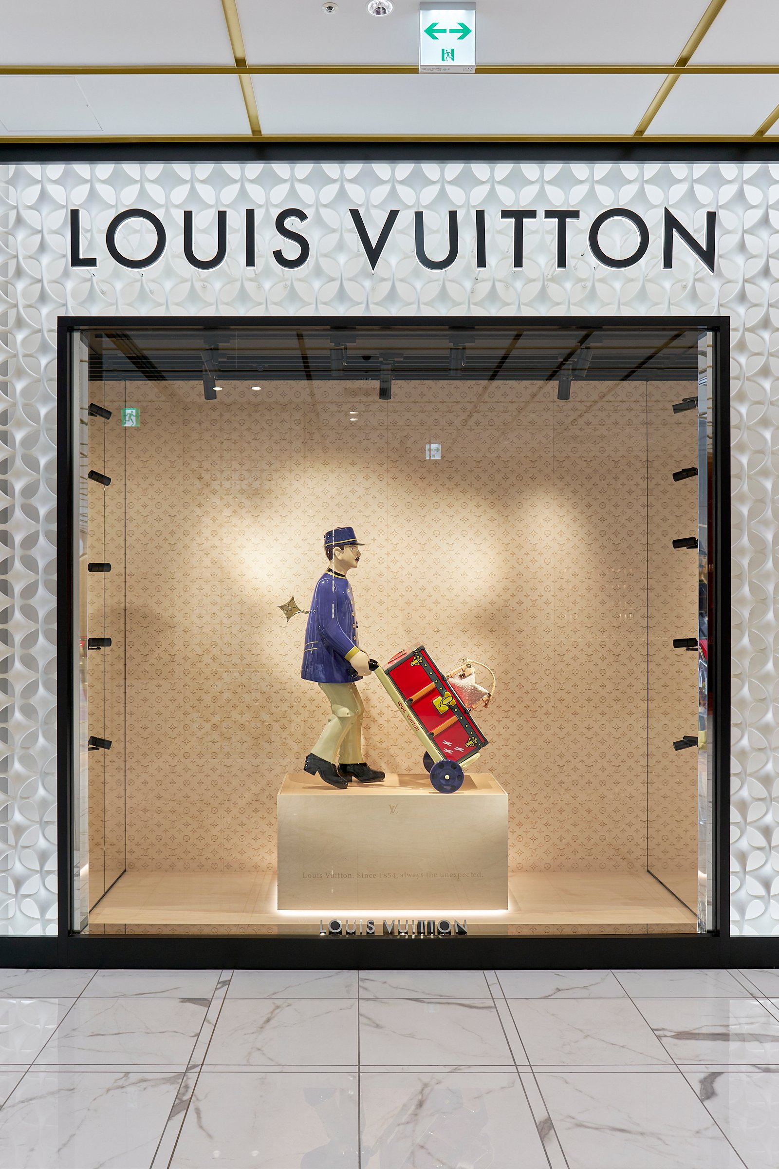 「ルイ・ヴィトン(LOUIS VUITTON)」