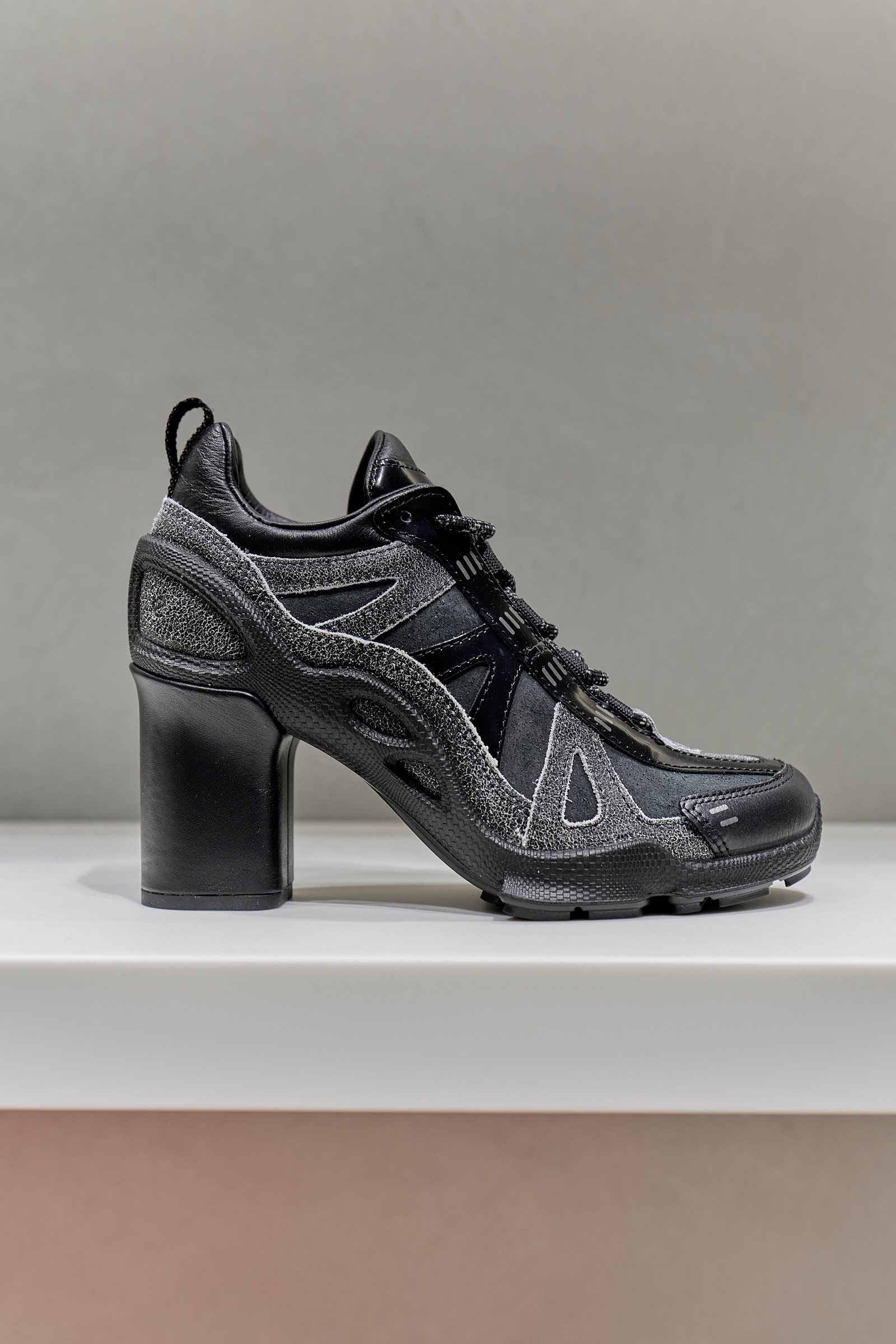 「エコー(ECCO)」