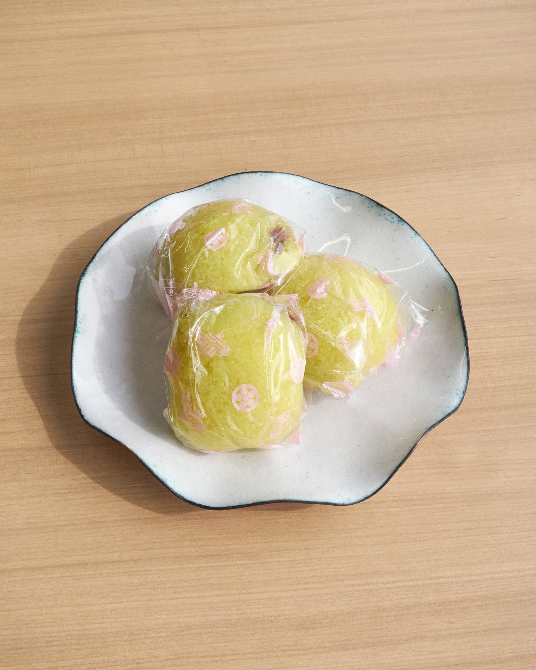 「小池菓子舗」の「あわまんじゅう」
