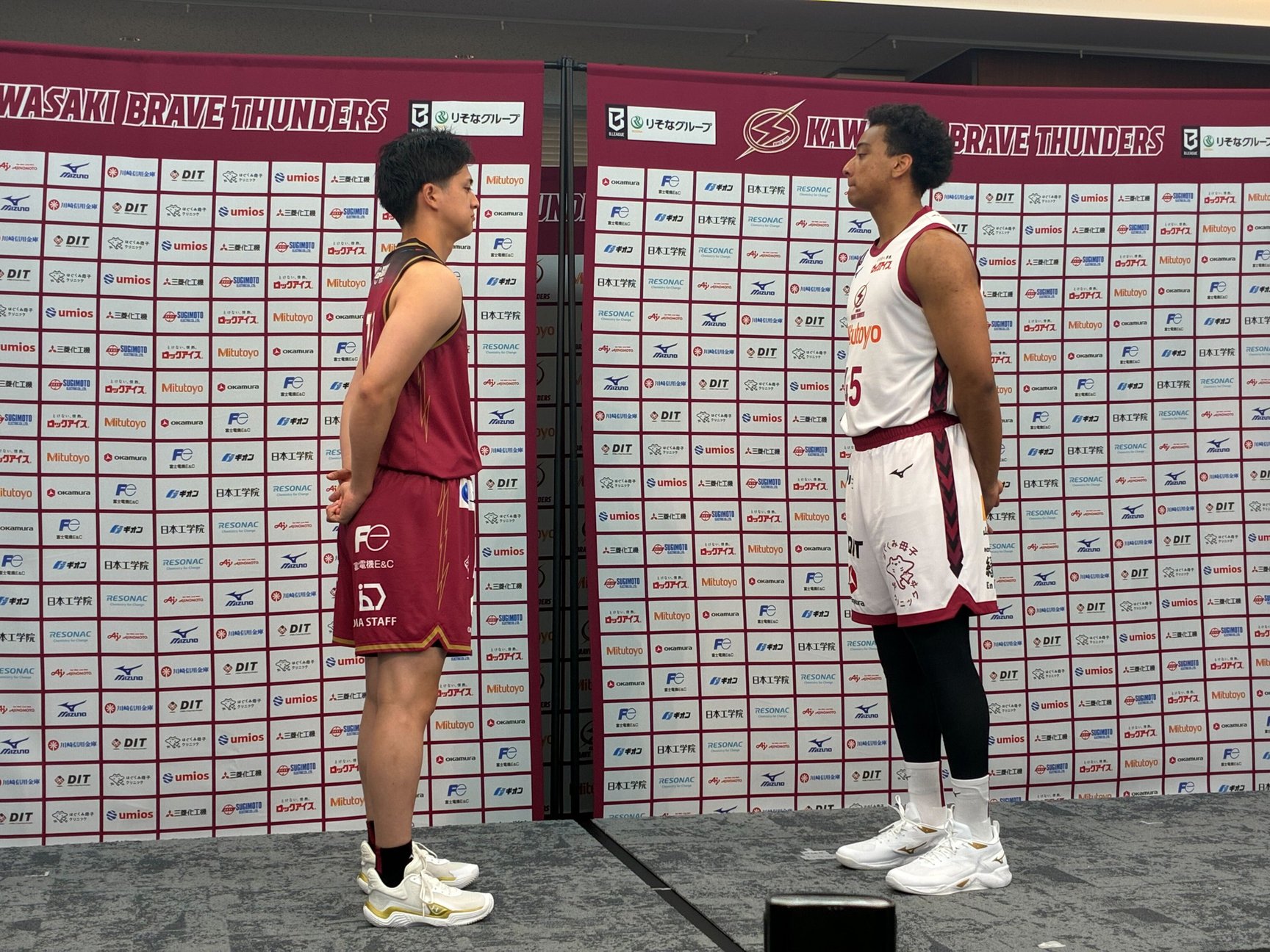 川崎ブレイブサンダースの米須玲音選手、山内ジャヘル琉人選手