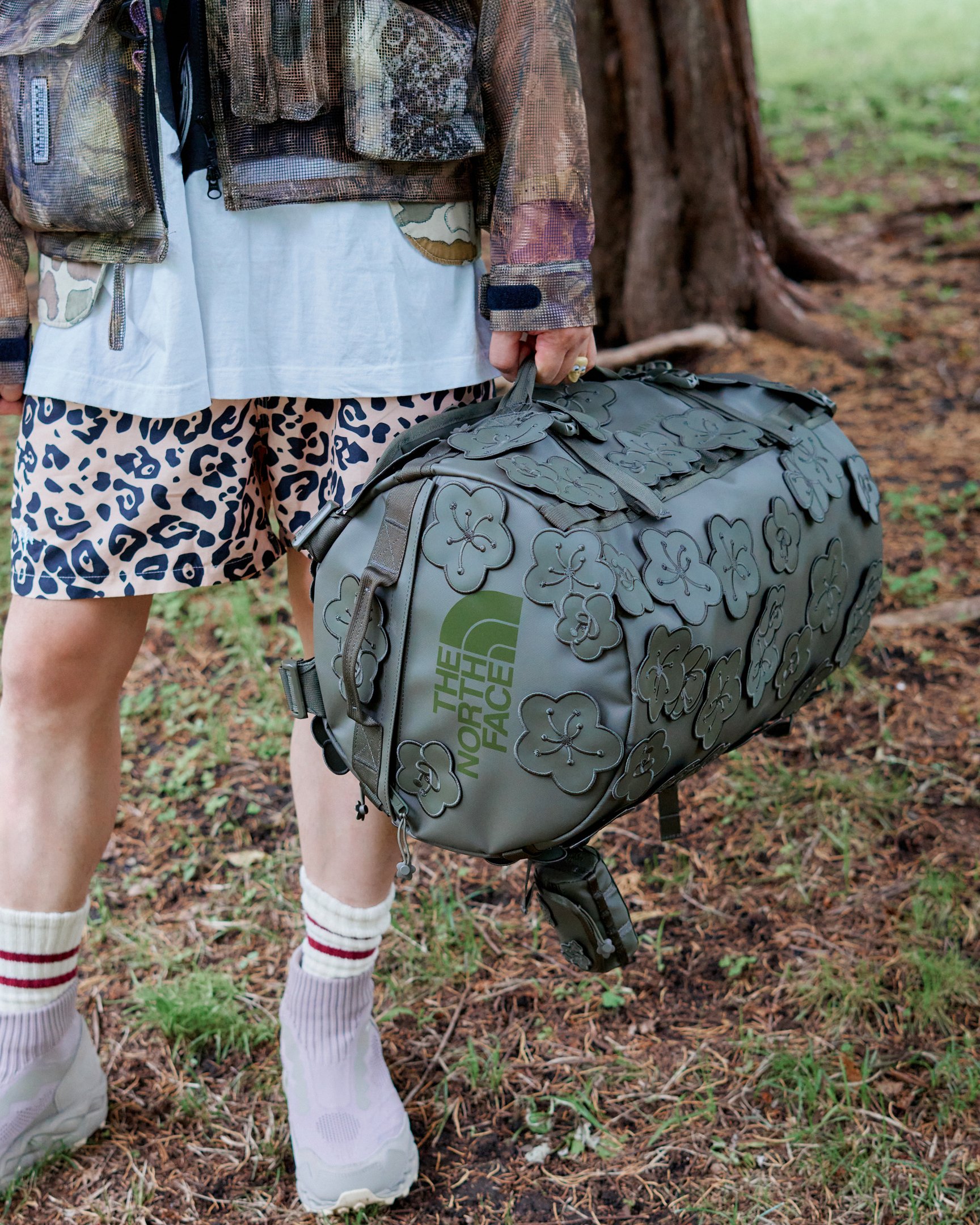 「ザ・ノース・フェイス(THE NORTH FACE)」と「セシリー バンセン(Cecilie Bahnsen)」のコラボバッグ