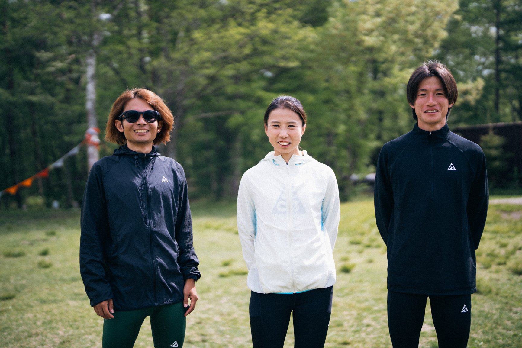 左から甲斐大貴(くれいじーかろ)選手、髙村貴子選手、小笠原光研選手の画像