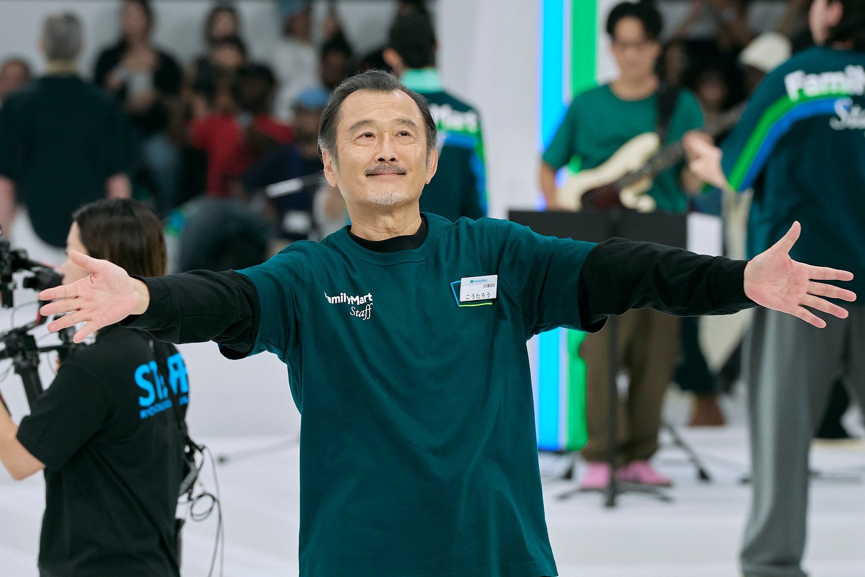 フィナーレに登場した吉田鋼太郎