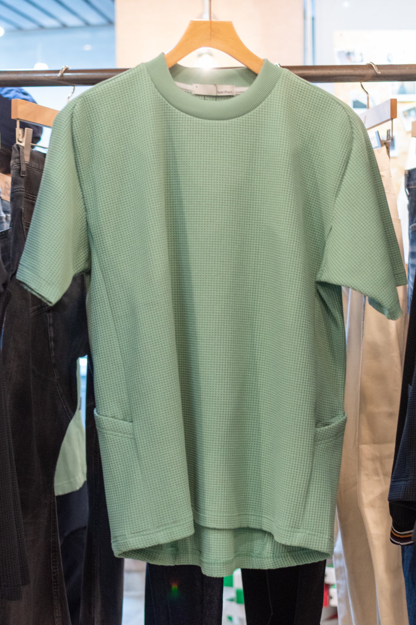 Tシャツ