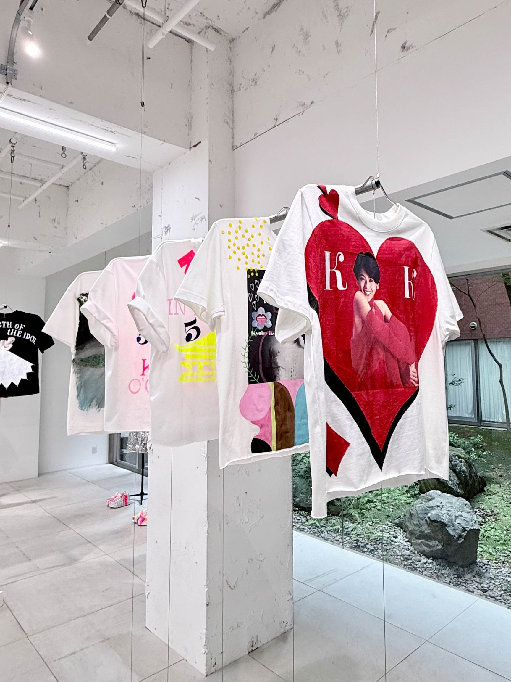 「ONCE ON - KK ON STAGE, Ed ON TEE -」展示作品