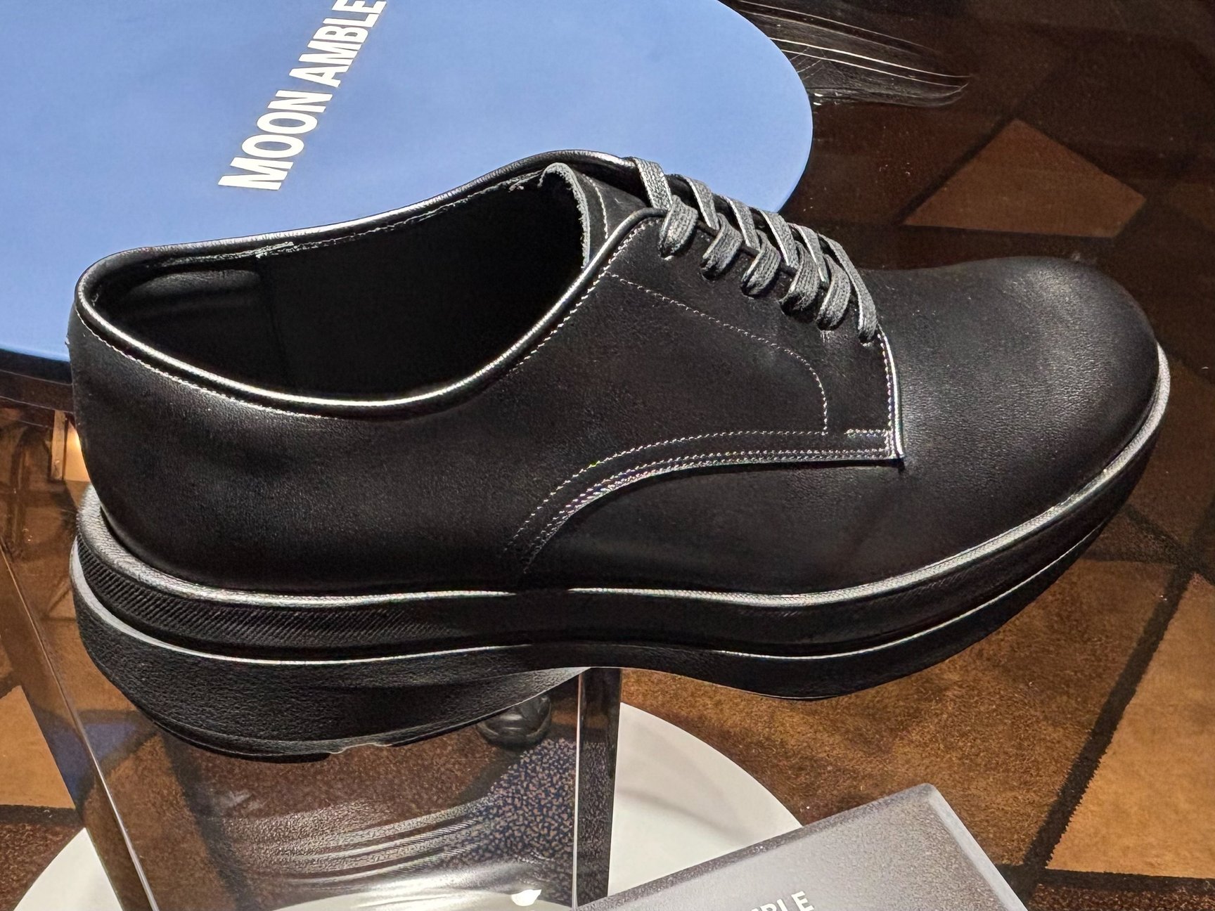 ムーンアンブルの商品がそう