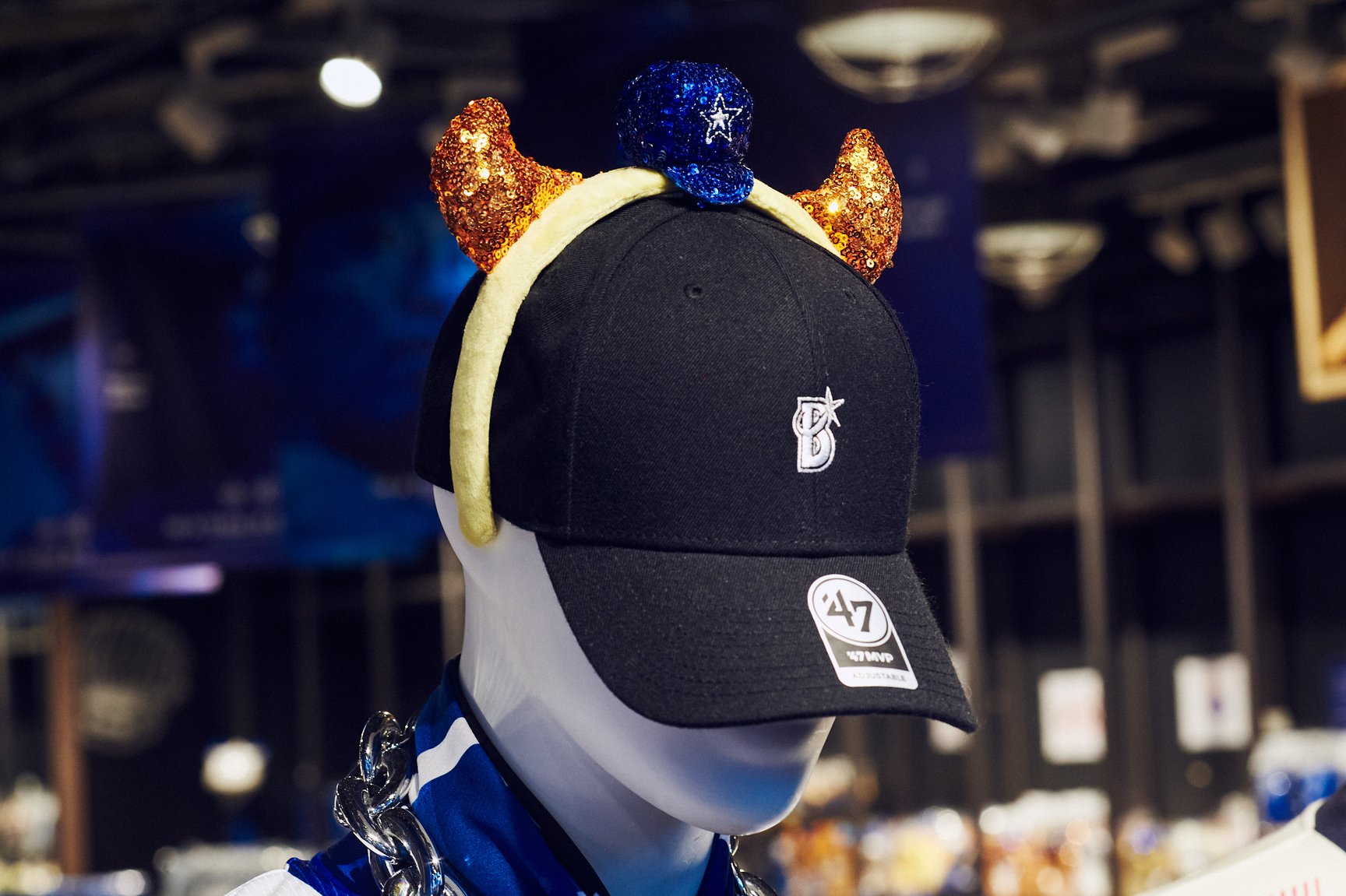 スタジアムで販売しているベイスターズグッズ画像