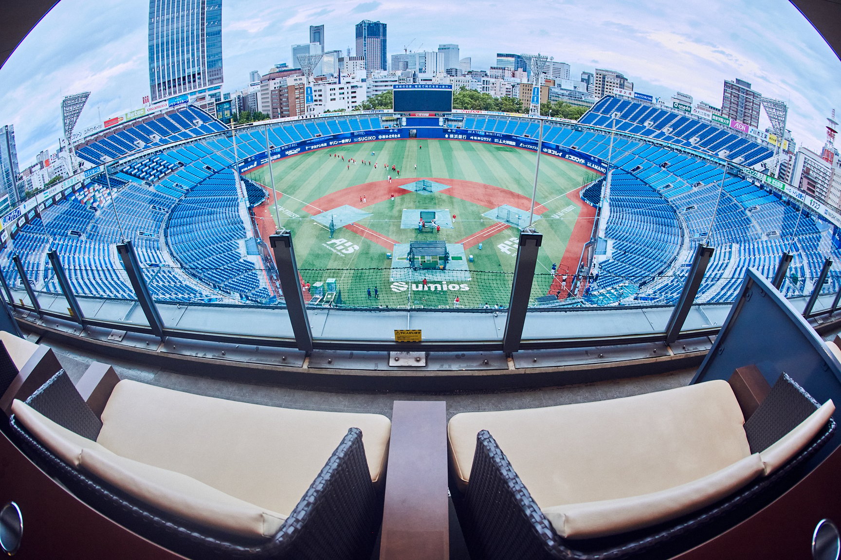 横浜スタジアムの各種座席画像