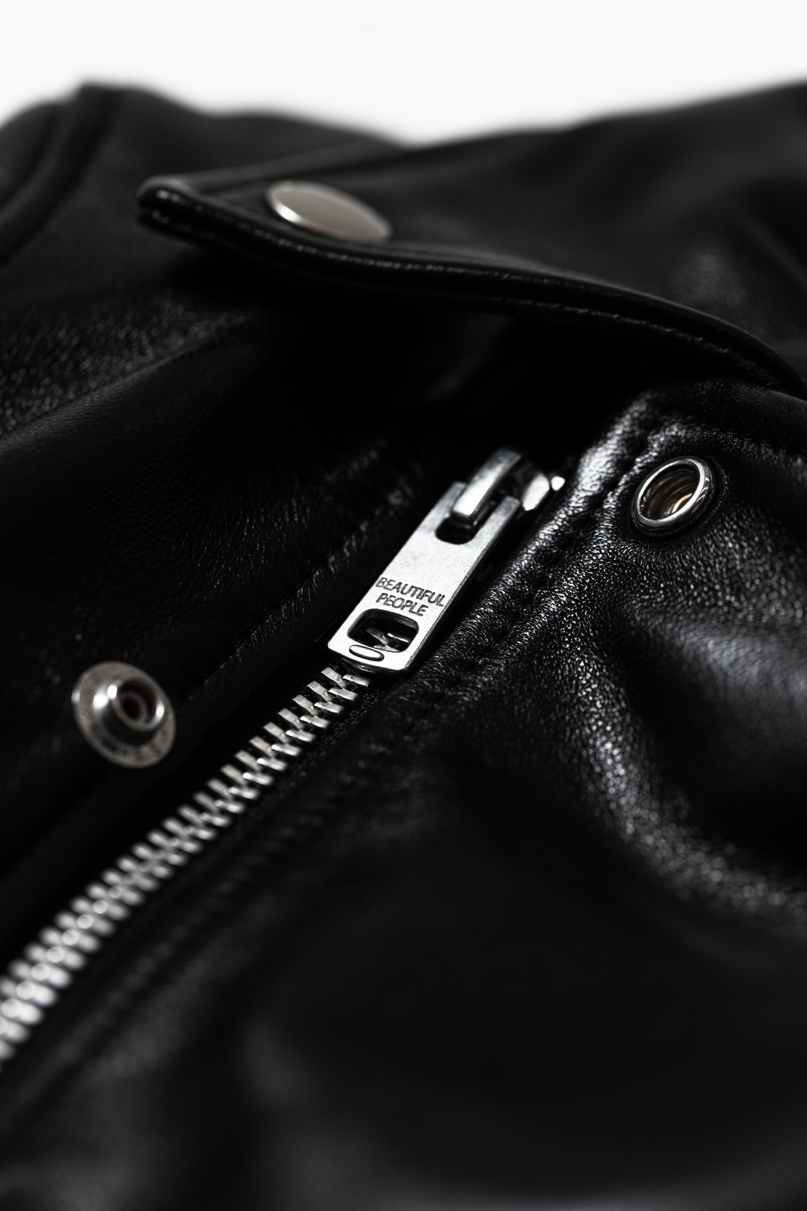 「ビューティフルピープル」ライダースジャケット