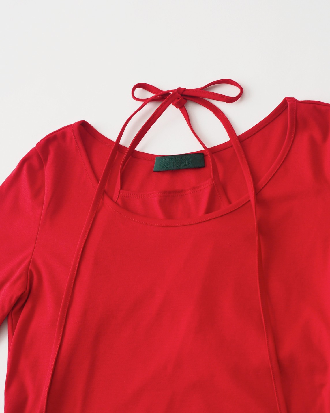 コトナ ホルダーネックティー