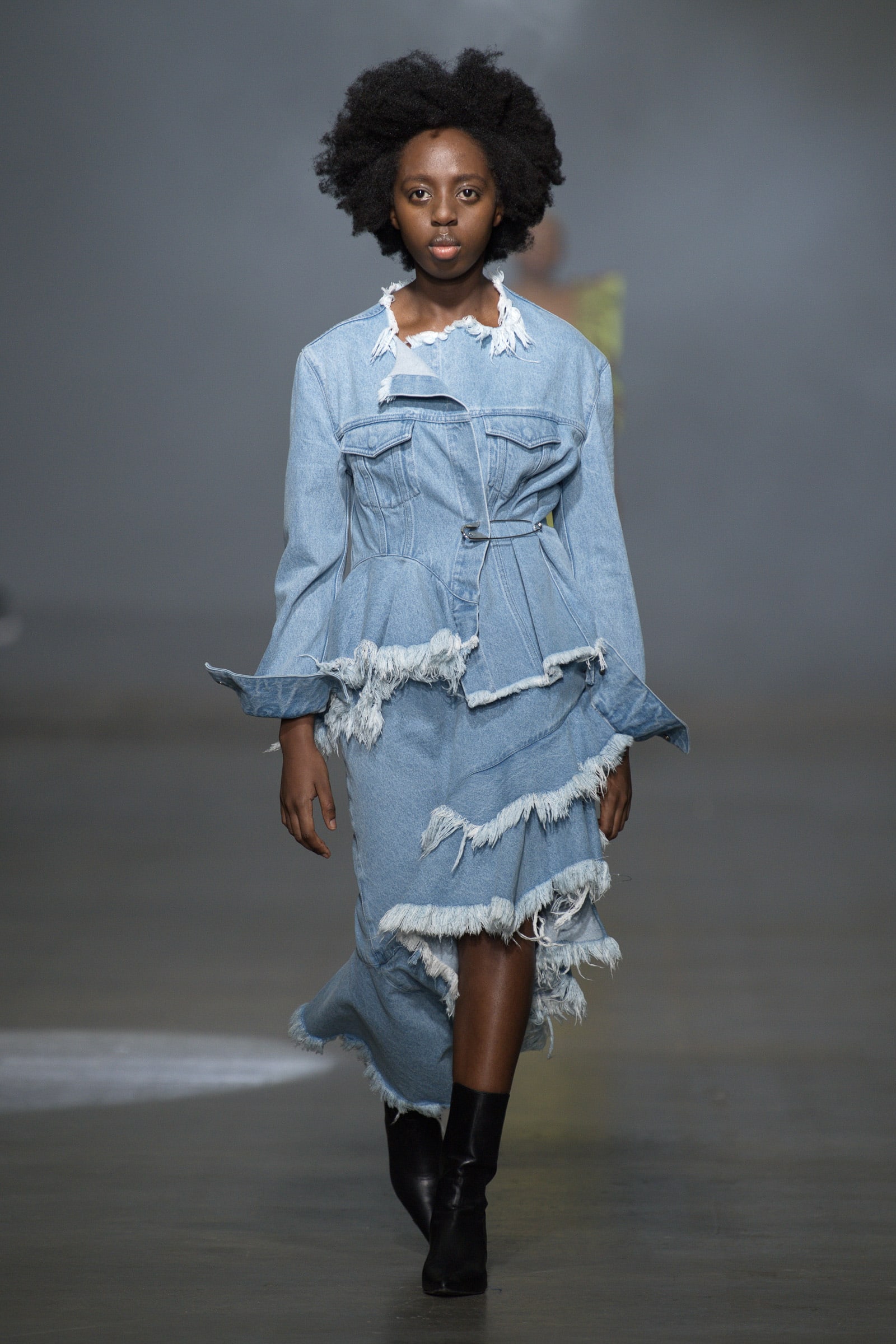 MARQUES'ALMEIDA 2020ﶬ쥯