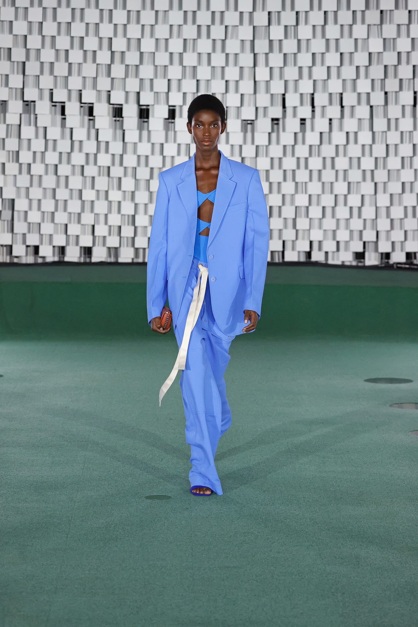 STELLA McCARTNEY 2022SS パリコレクション